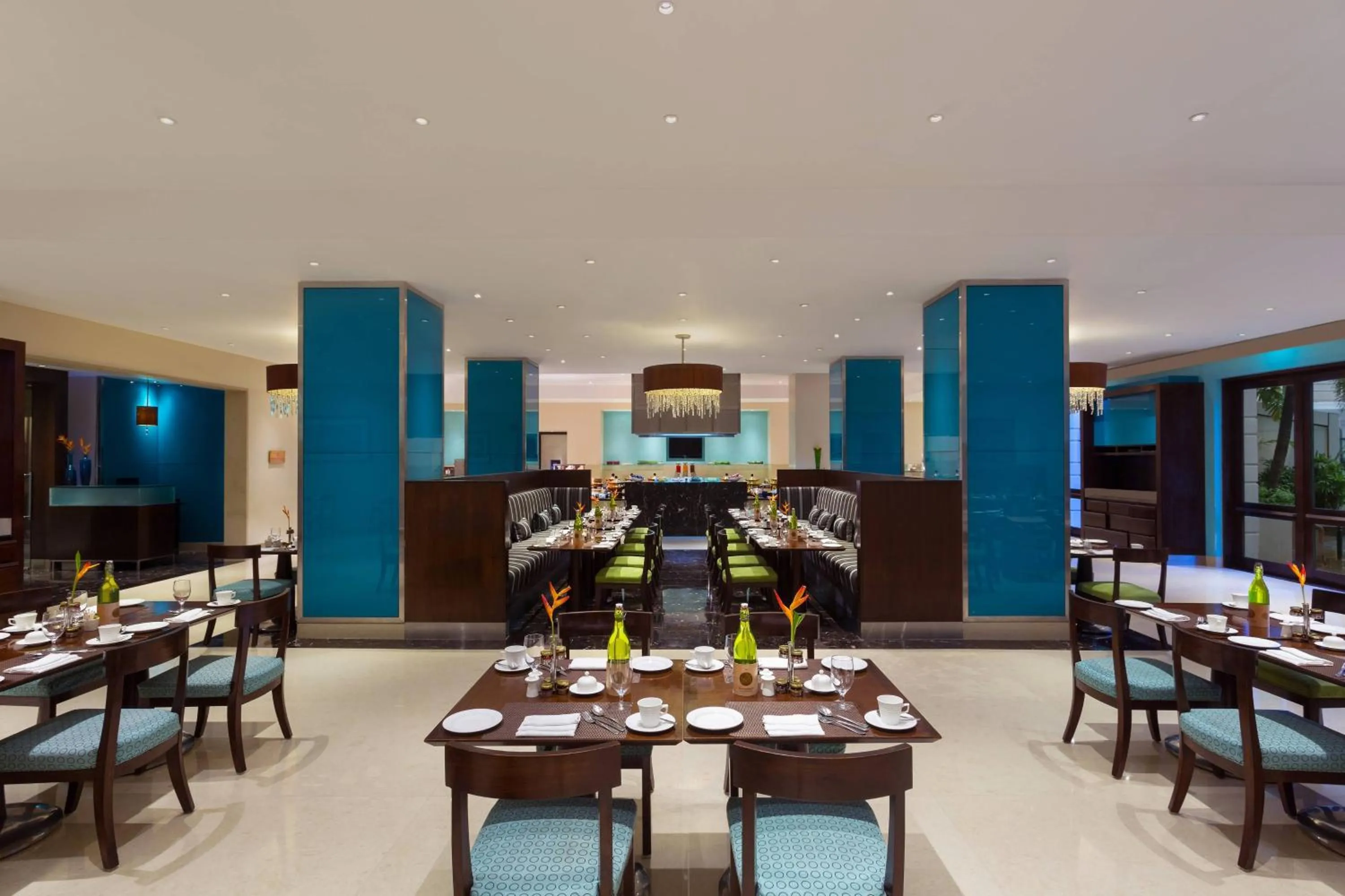 Restaurant/places to eat in ITC Kakatiya, a Luxury Collection Hotel, Hyderabad