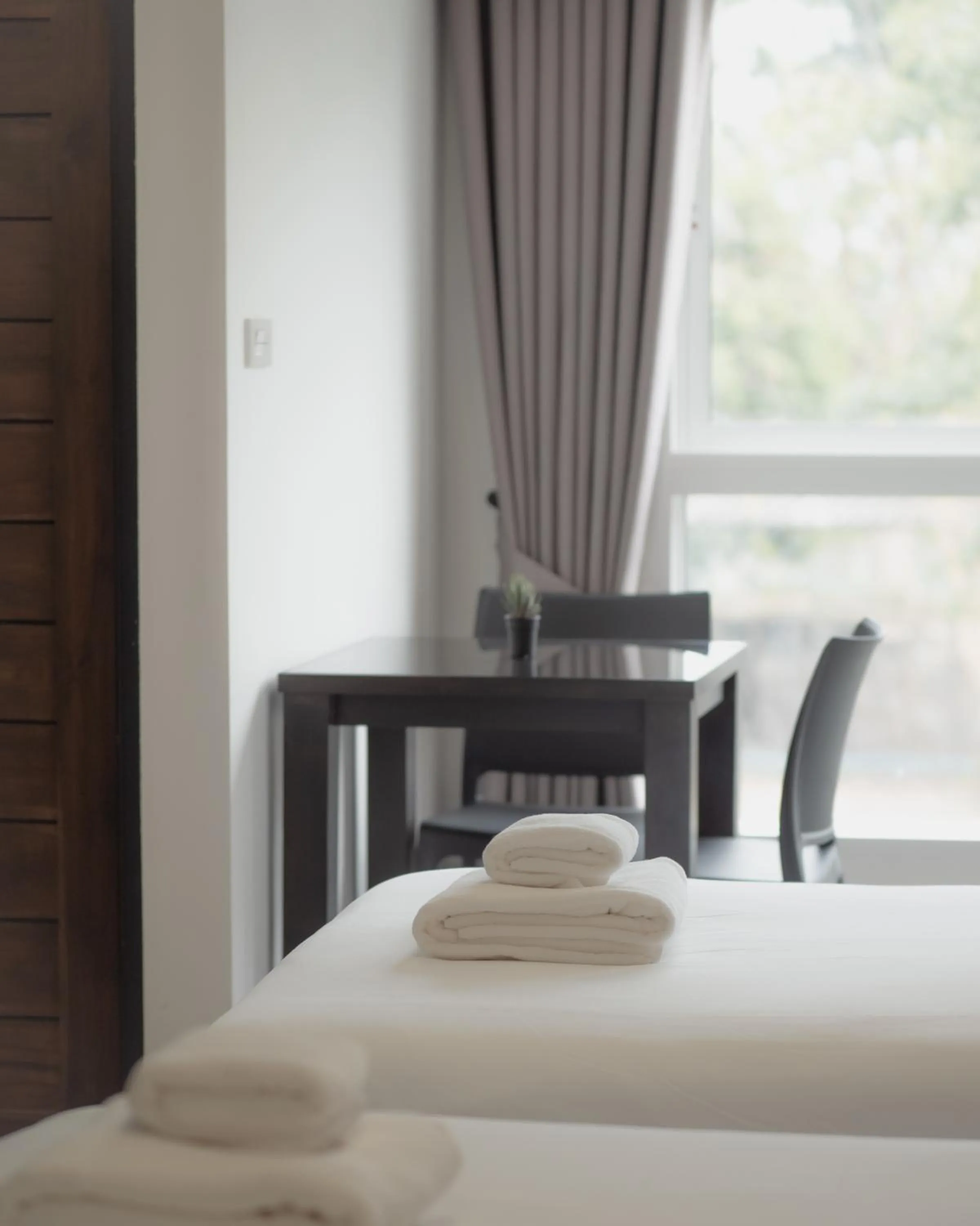 Bedroom, Bed in Samutprakarn Hotel