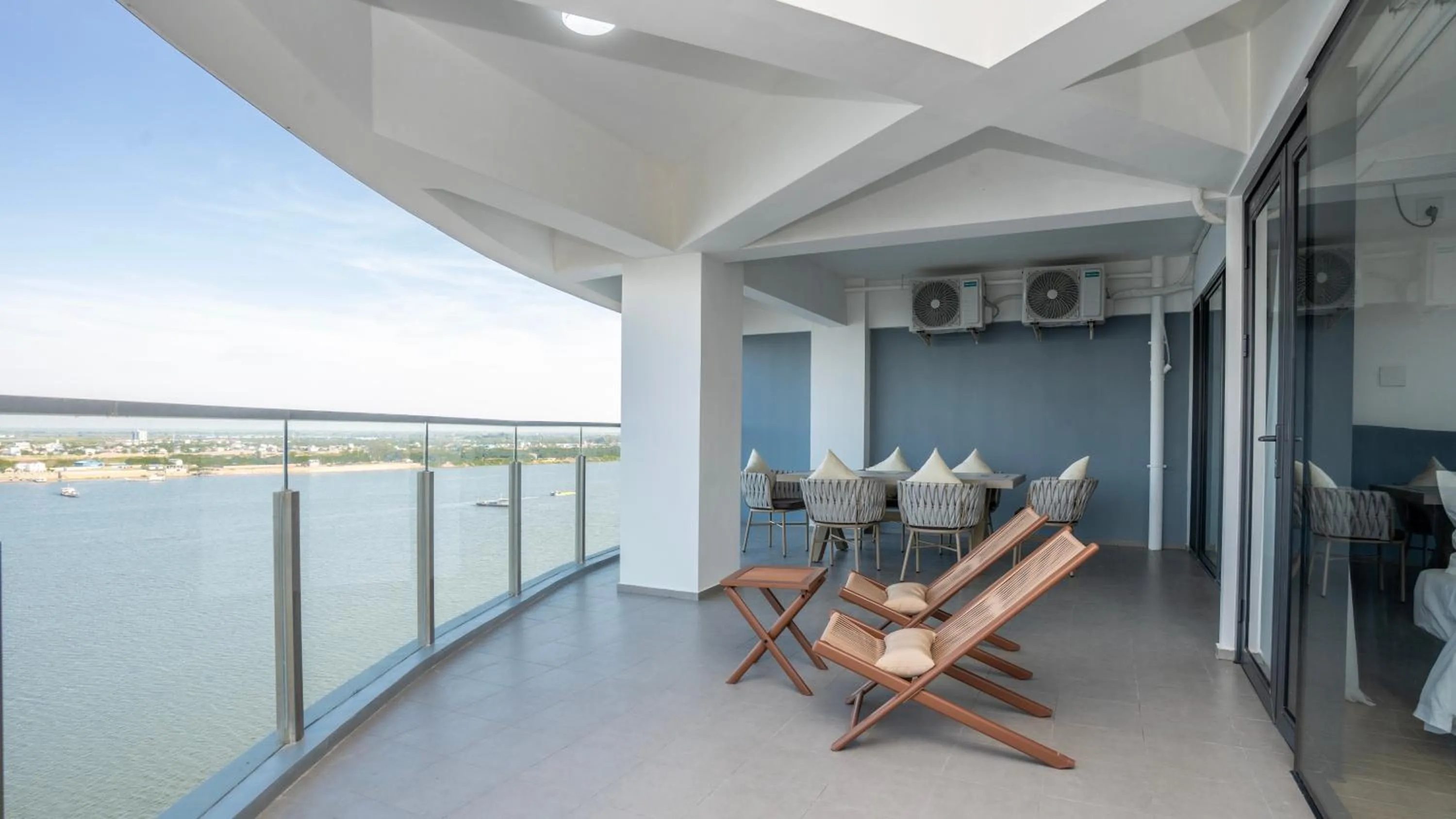 BBQ facilities in Merton Holiday Inn