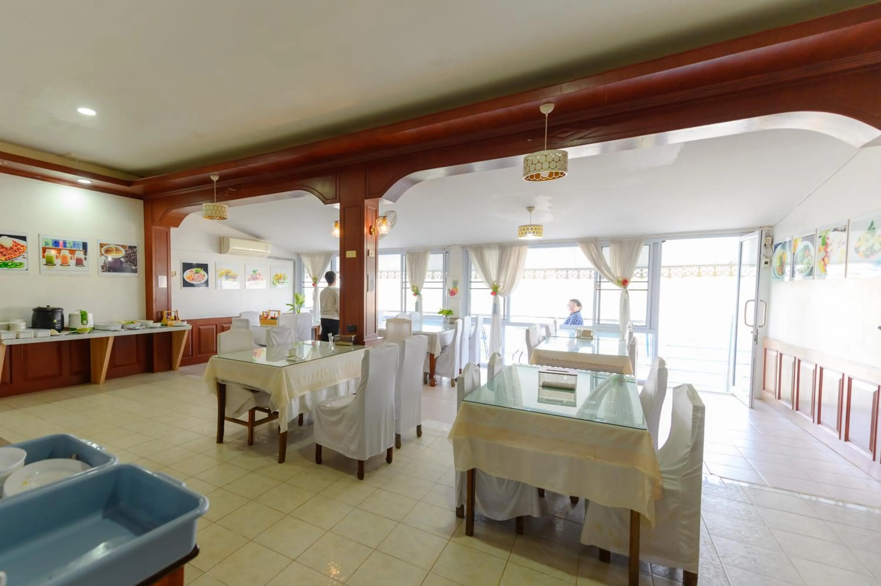 Restaurant/places to eat in Kongkhamkoon Hotel
