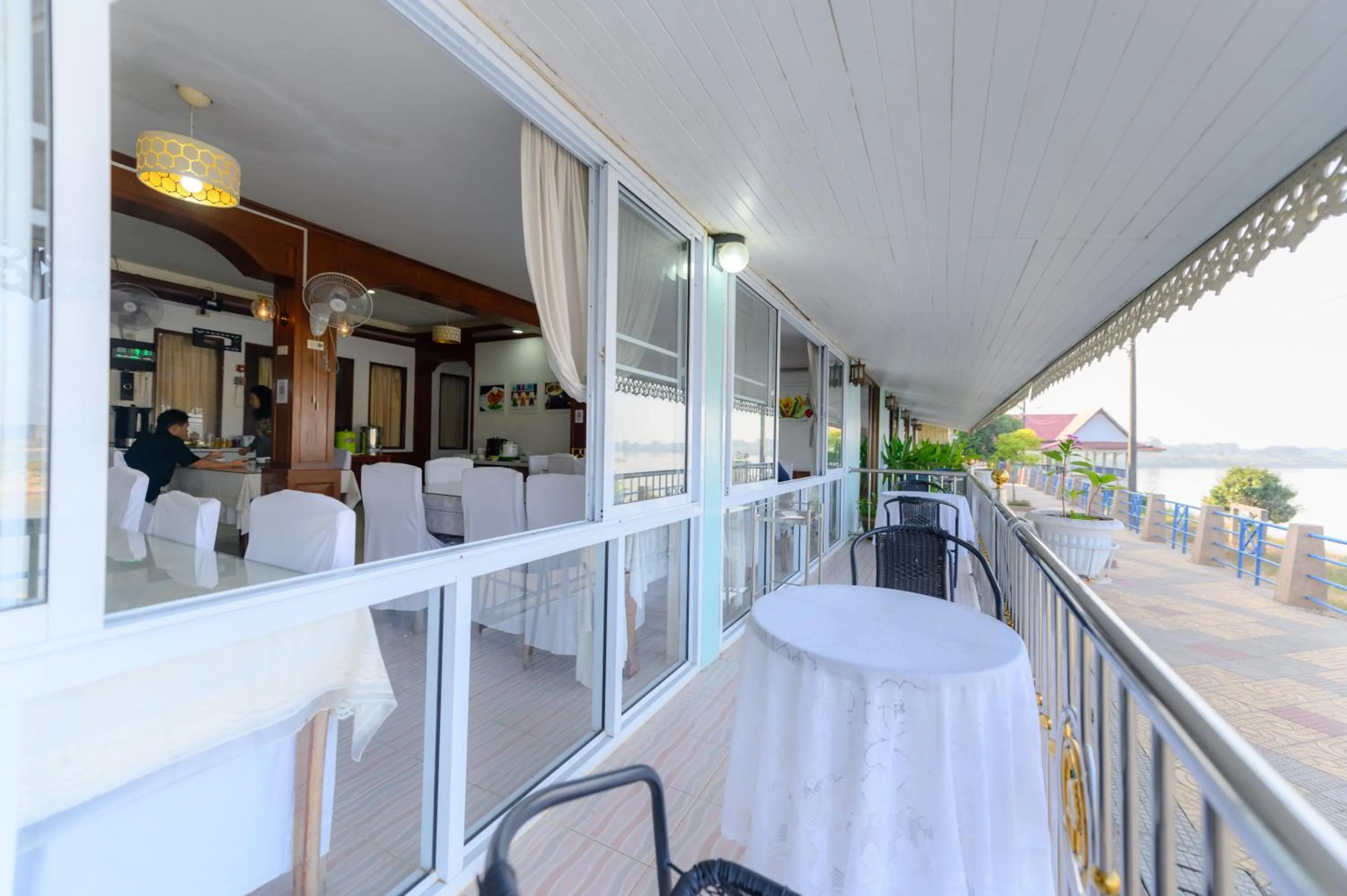 Restaurant/places to eat in Kongkhamkoon Hotel