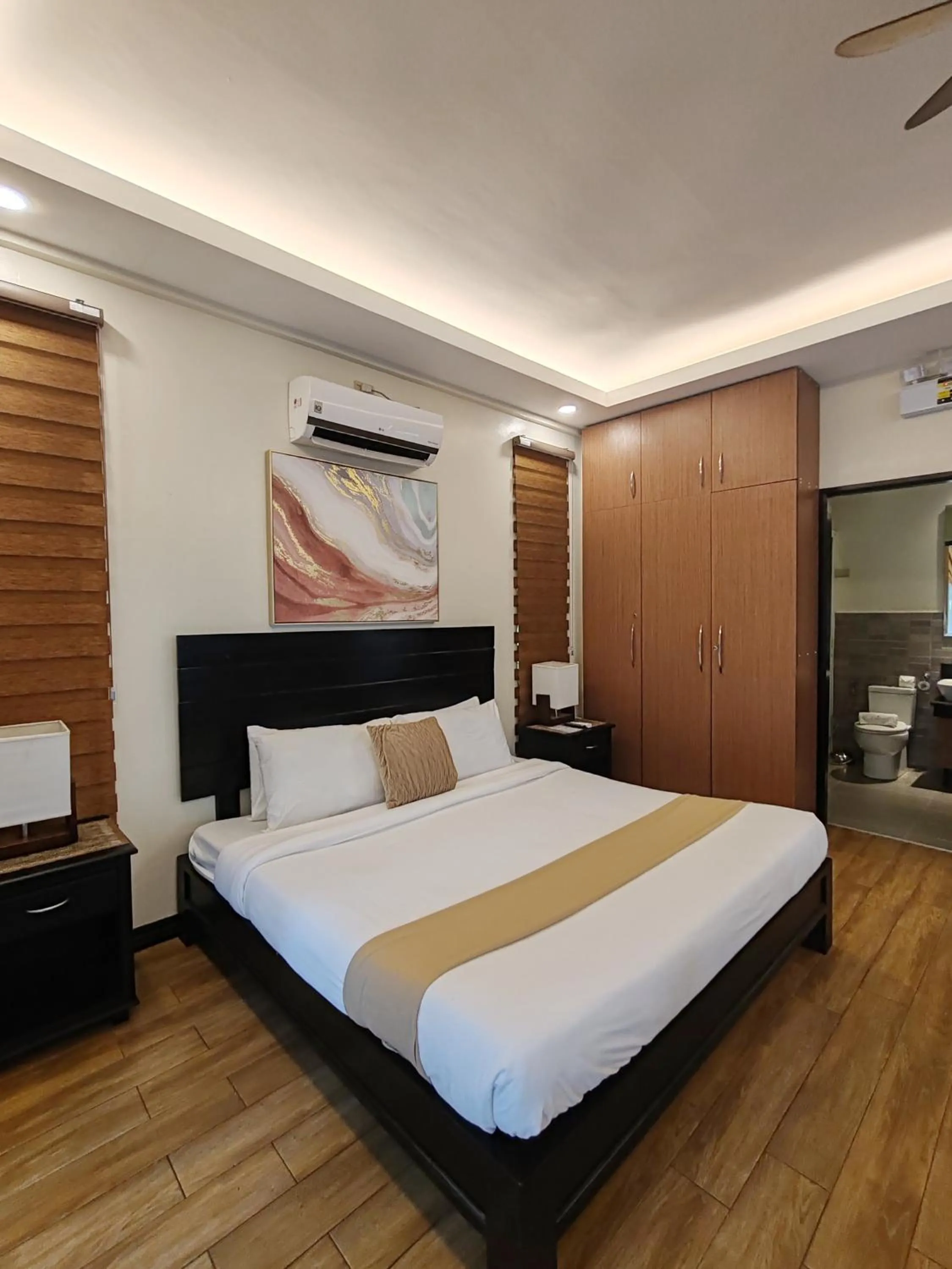 Bed in The Zen Villas Resort