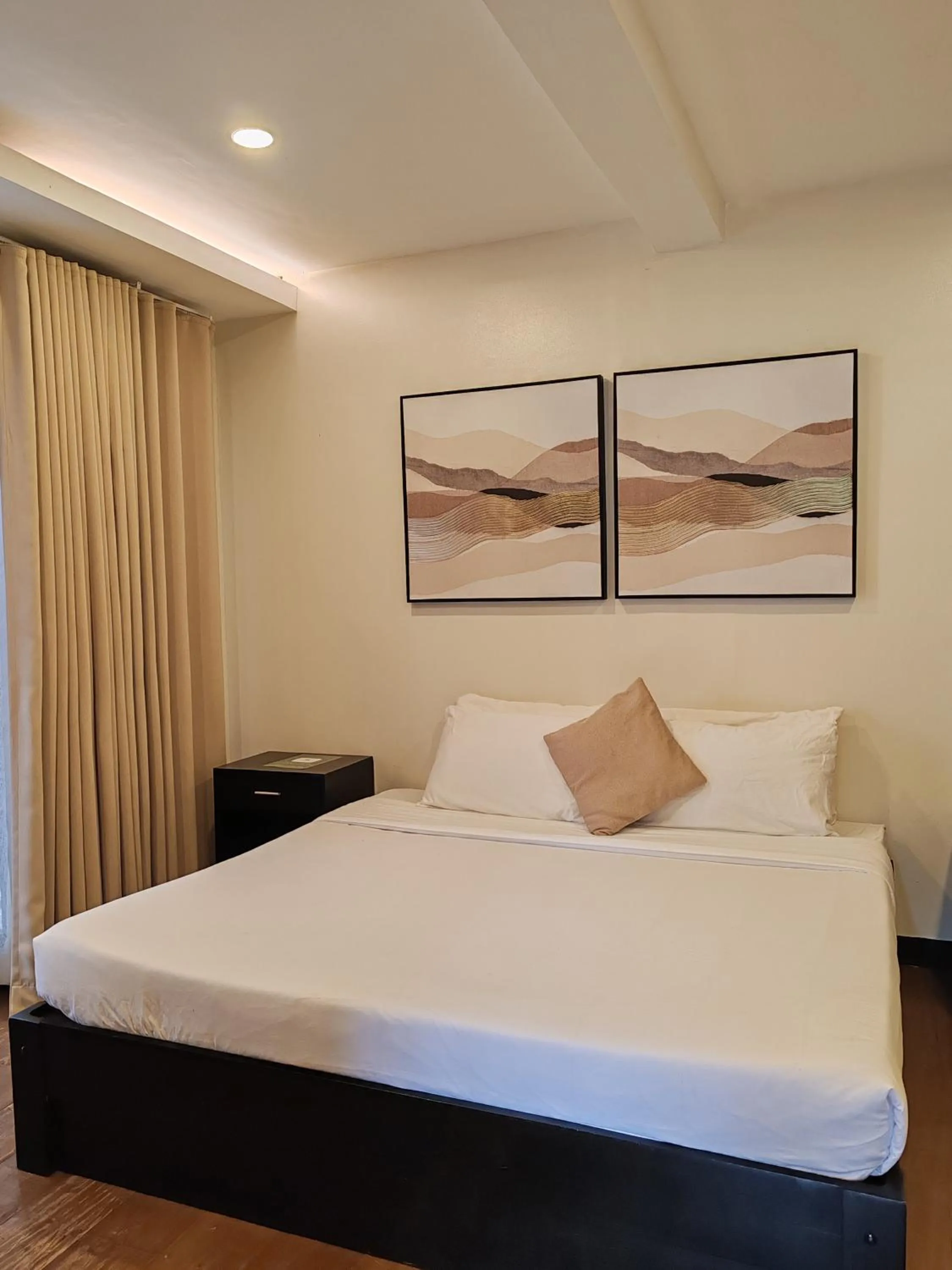 Bed in The Zen Villas Resort