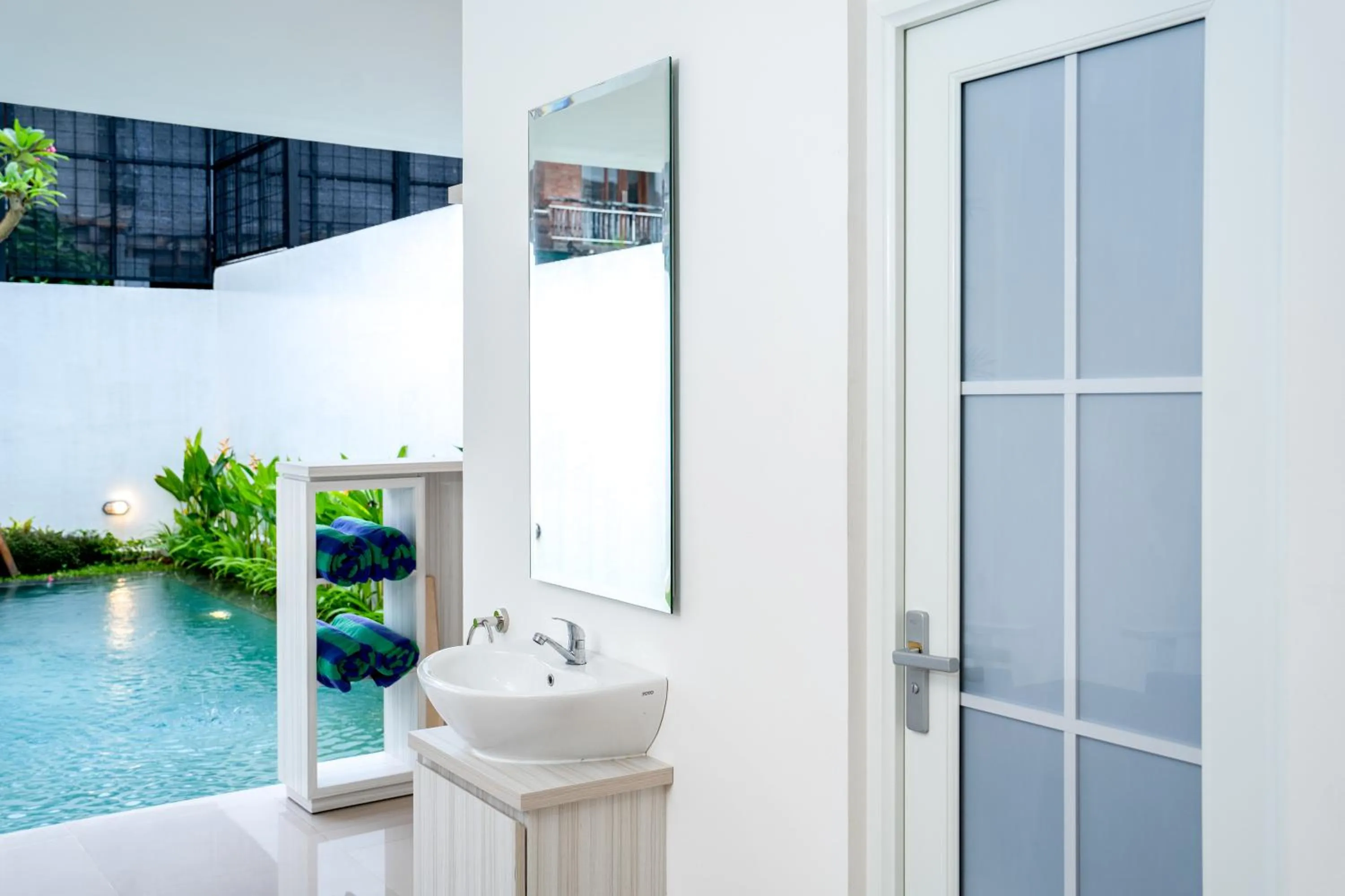 Pool view in Artha Villa Pererenan By Fays Hospitality