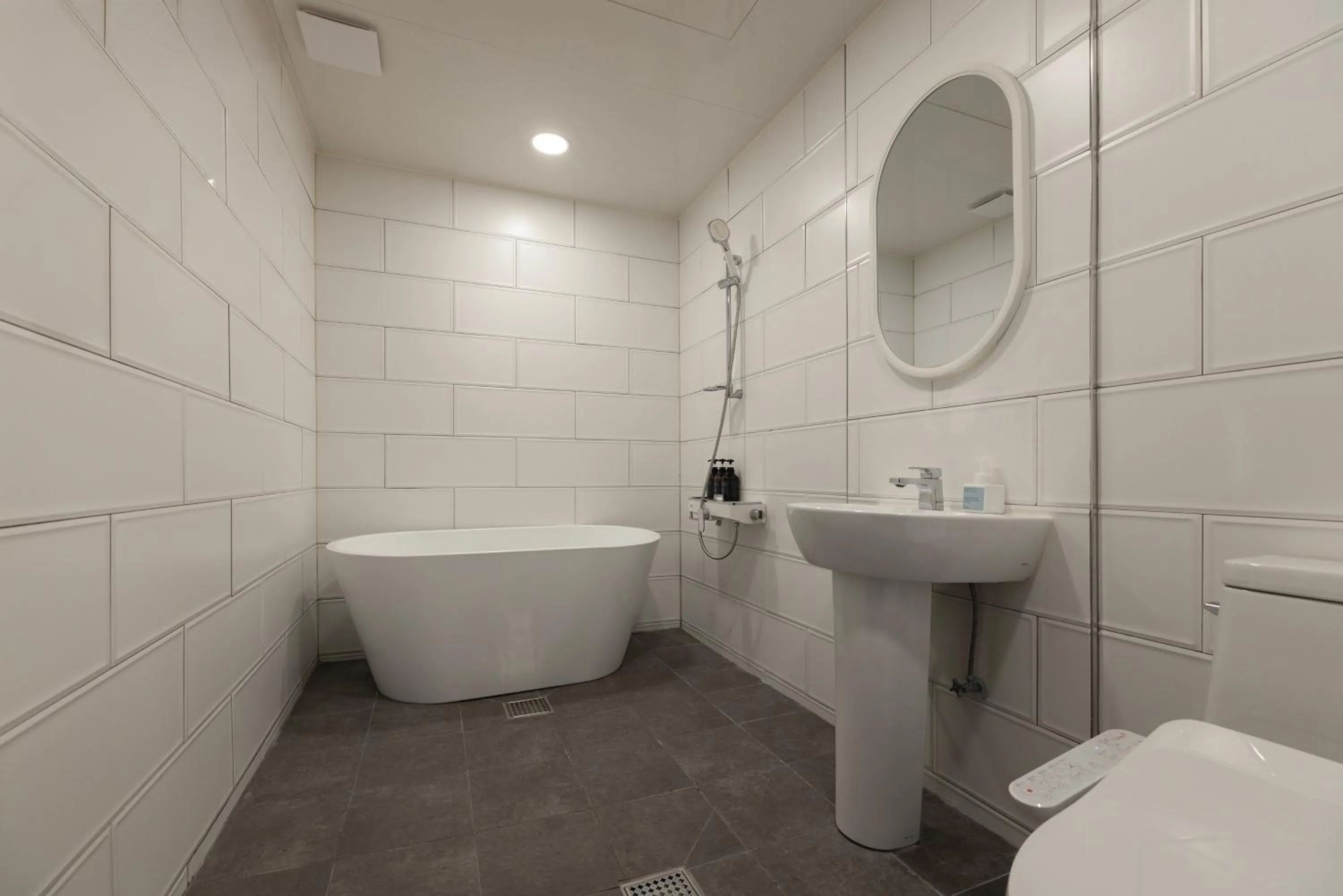 Aank Ryokan x Aank Air Cheongju