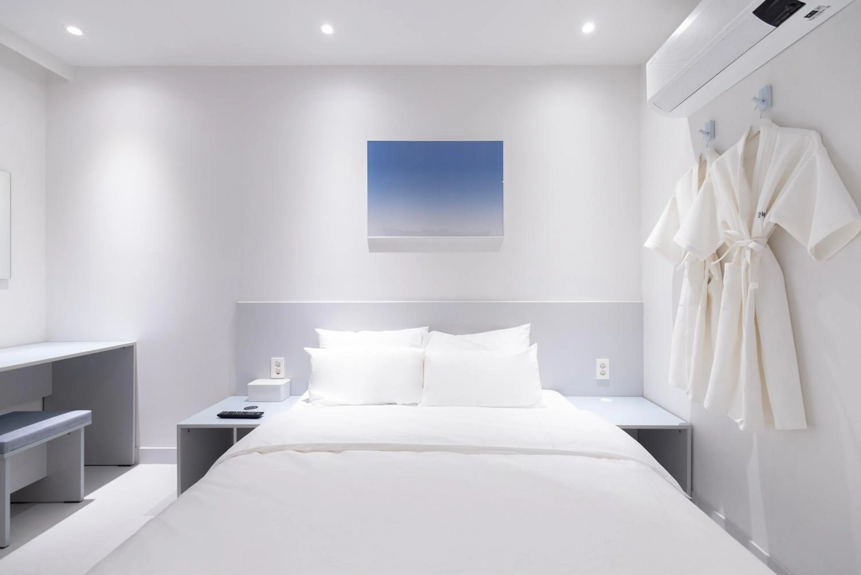 Bed in Aank Ryokan x Aank Air Cheongju