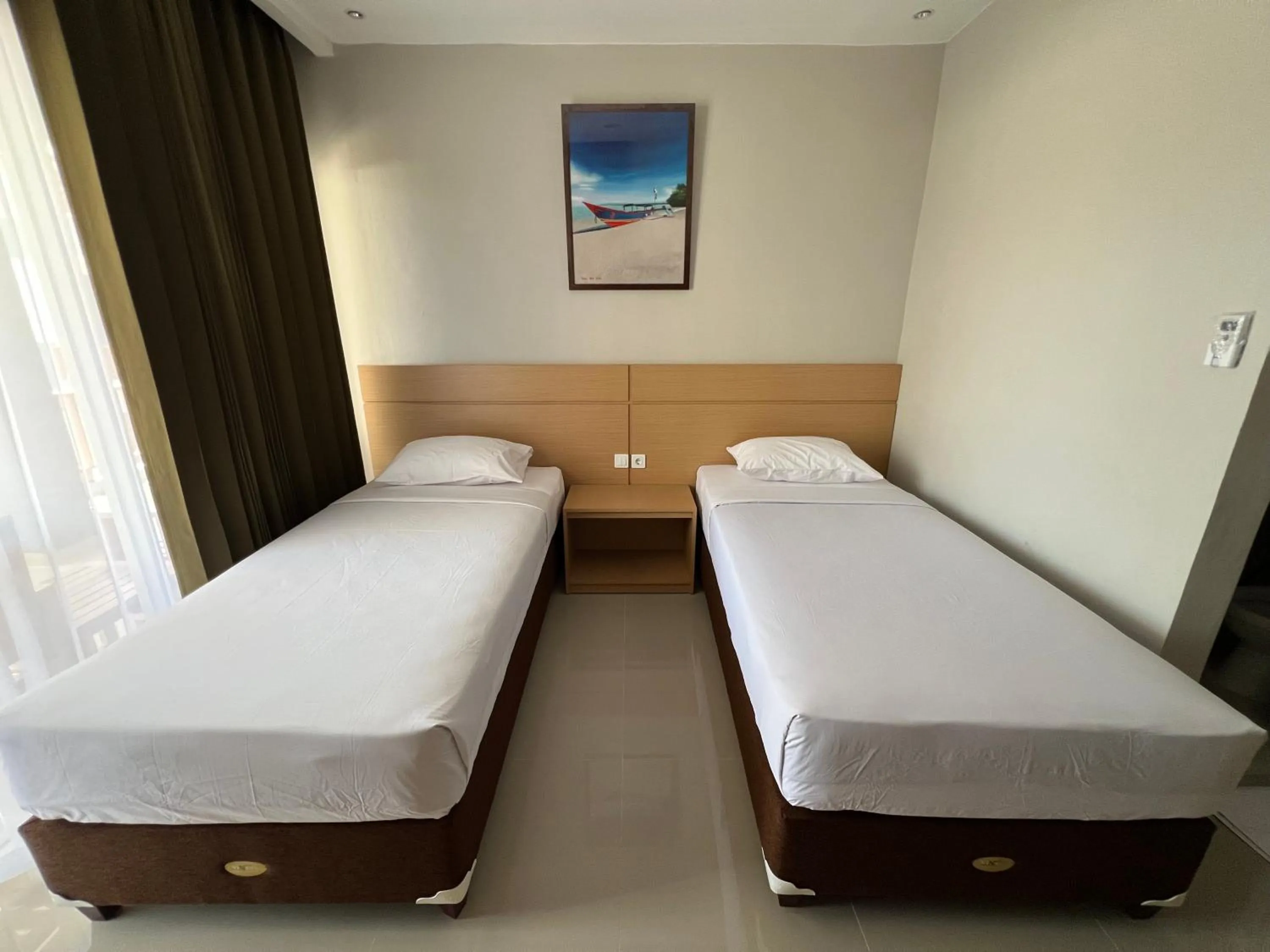 Bedroom, Bed in Hotel Century Pangandaran