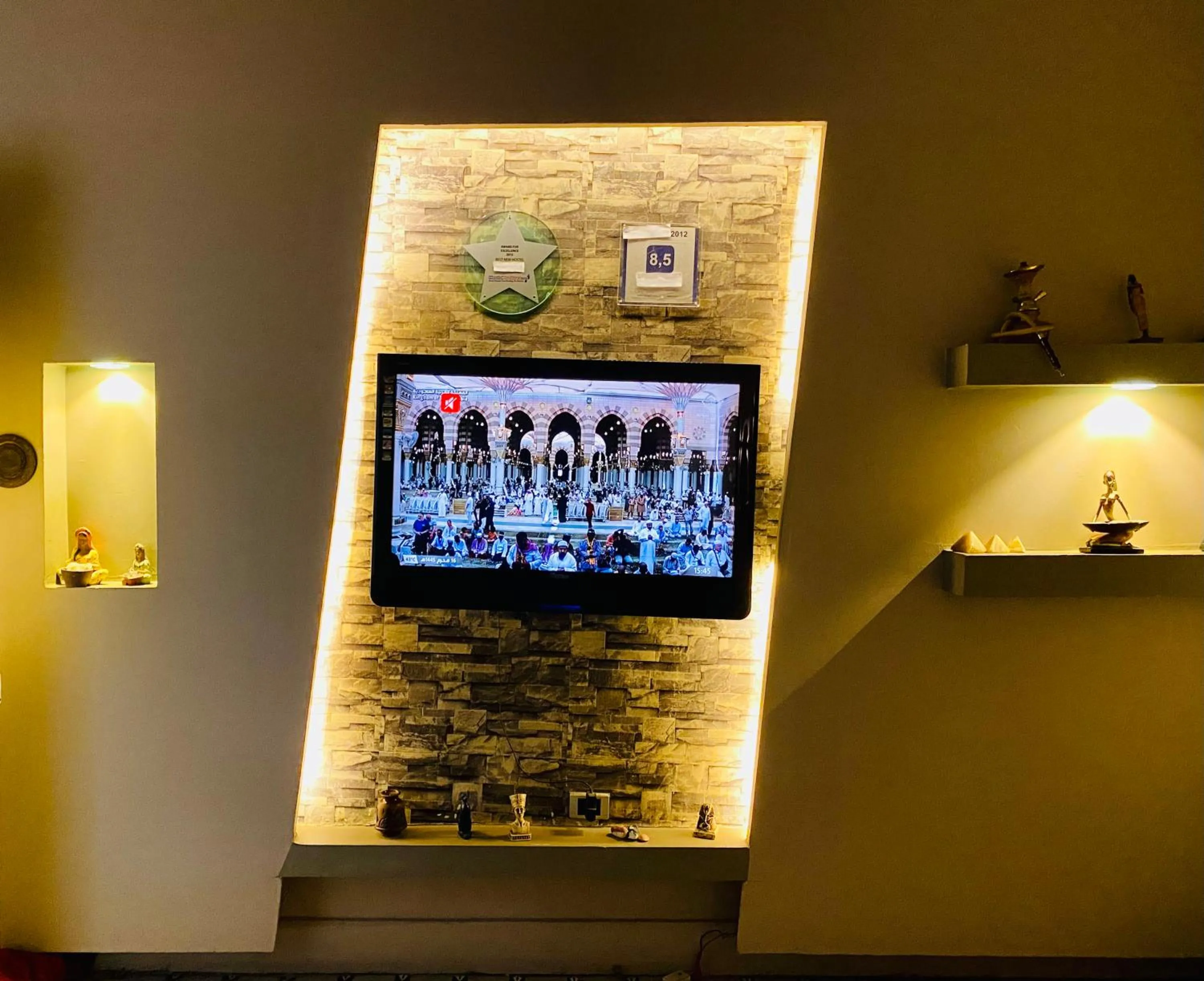 TV and multimedia in Mesho Cairo Hostel