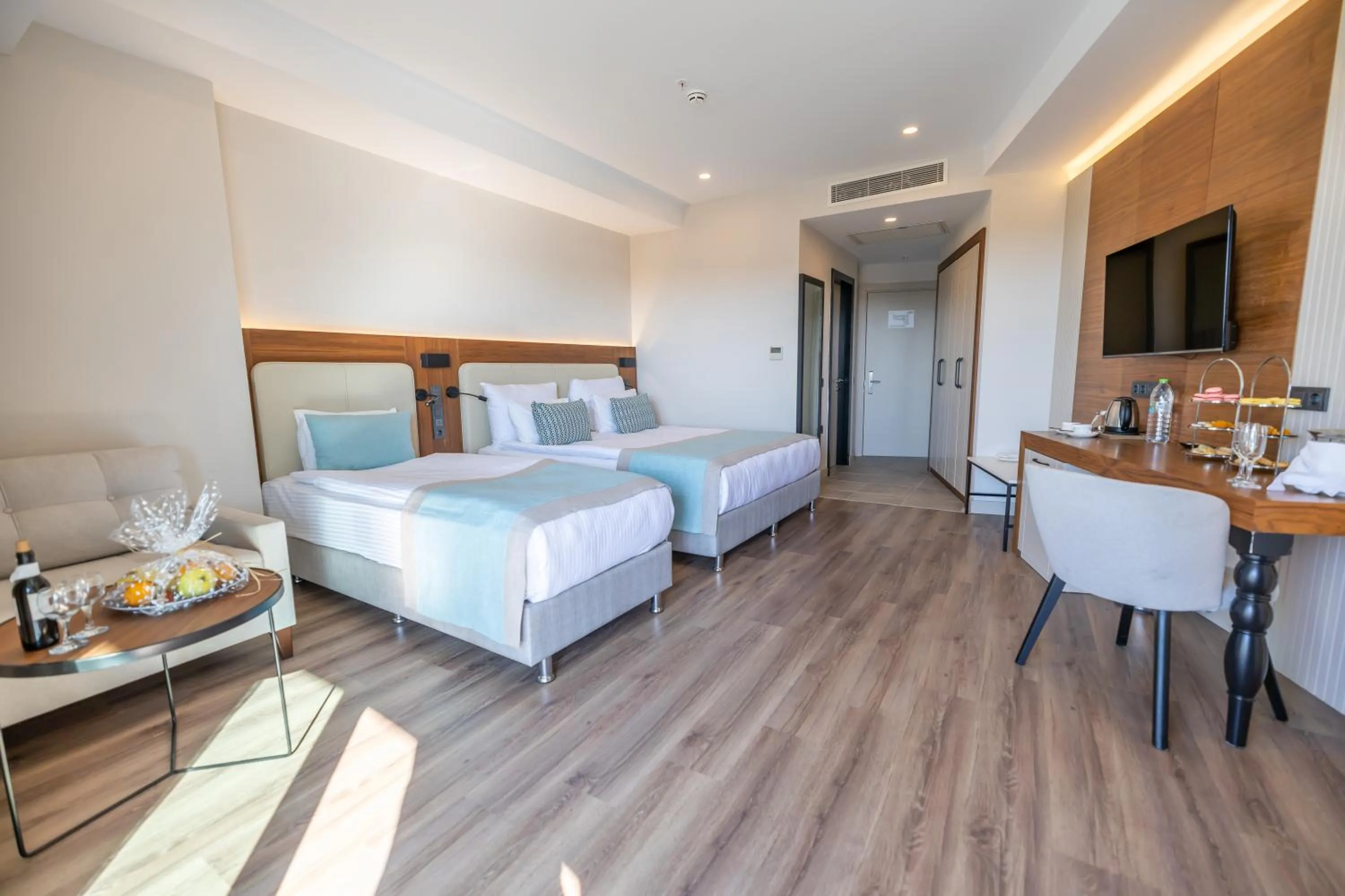 Side Moon Palace Hotel