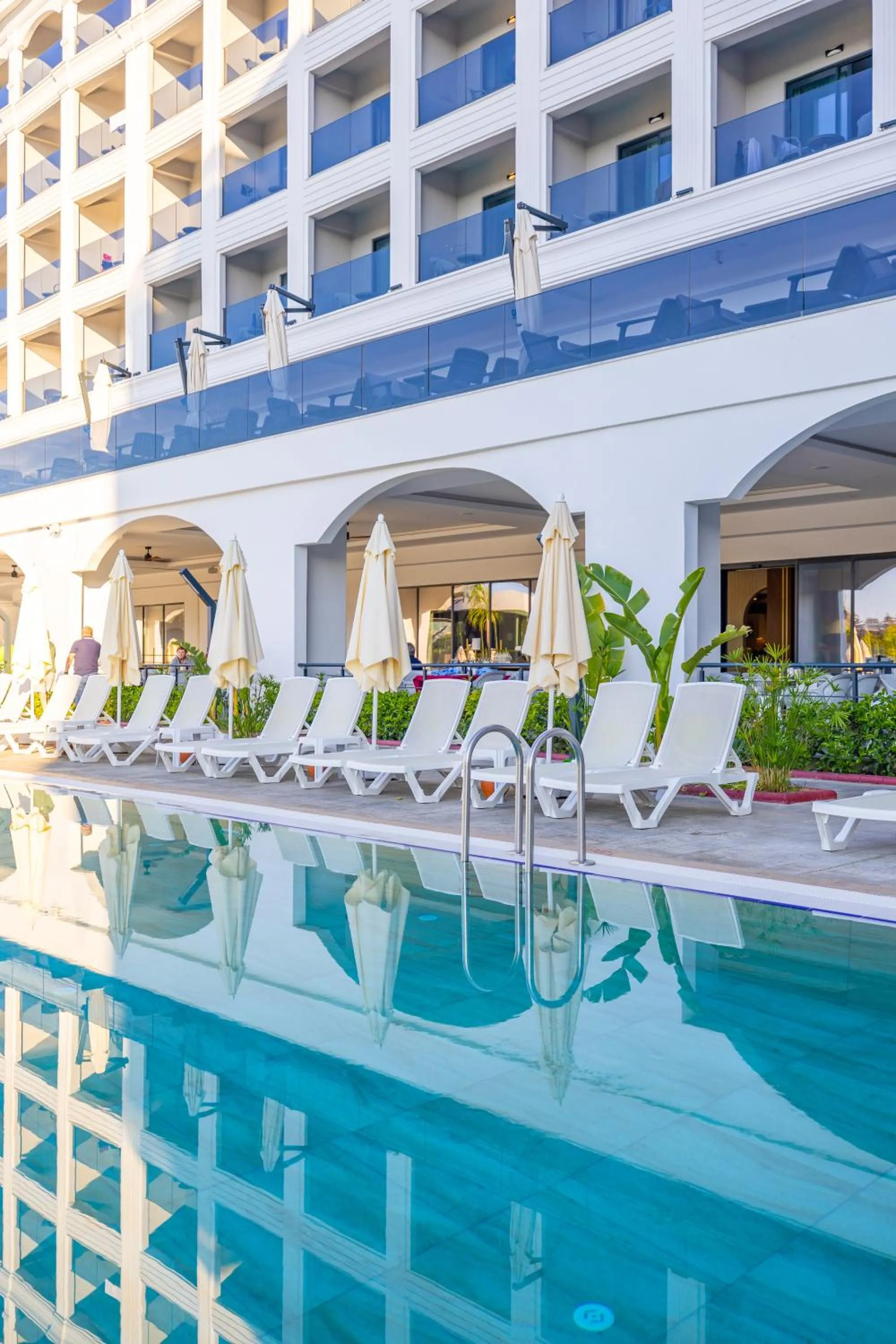 Side Moon Palace Hotel