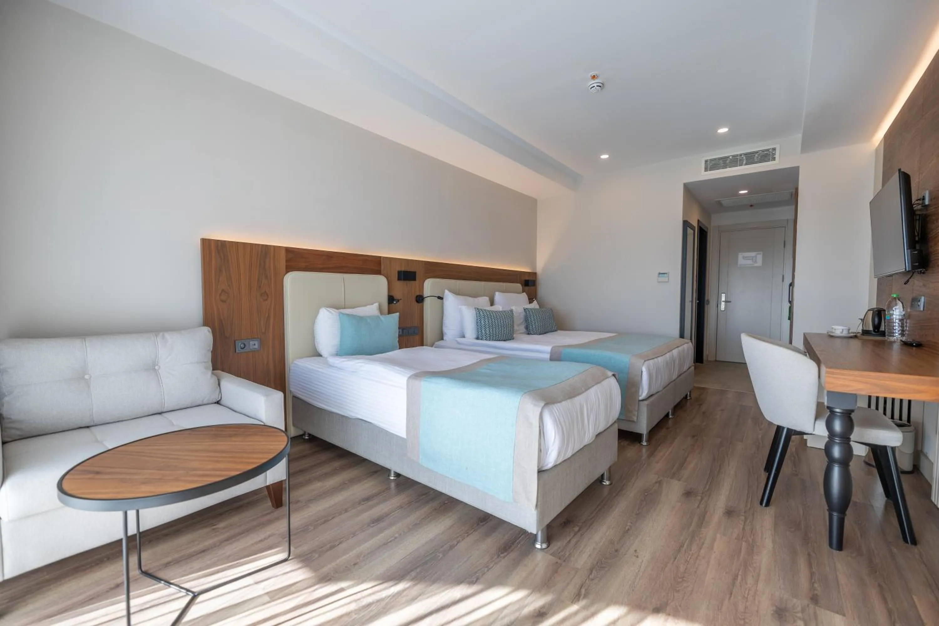 Side Moon Palace Hotel