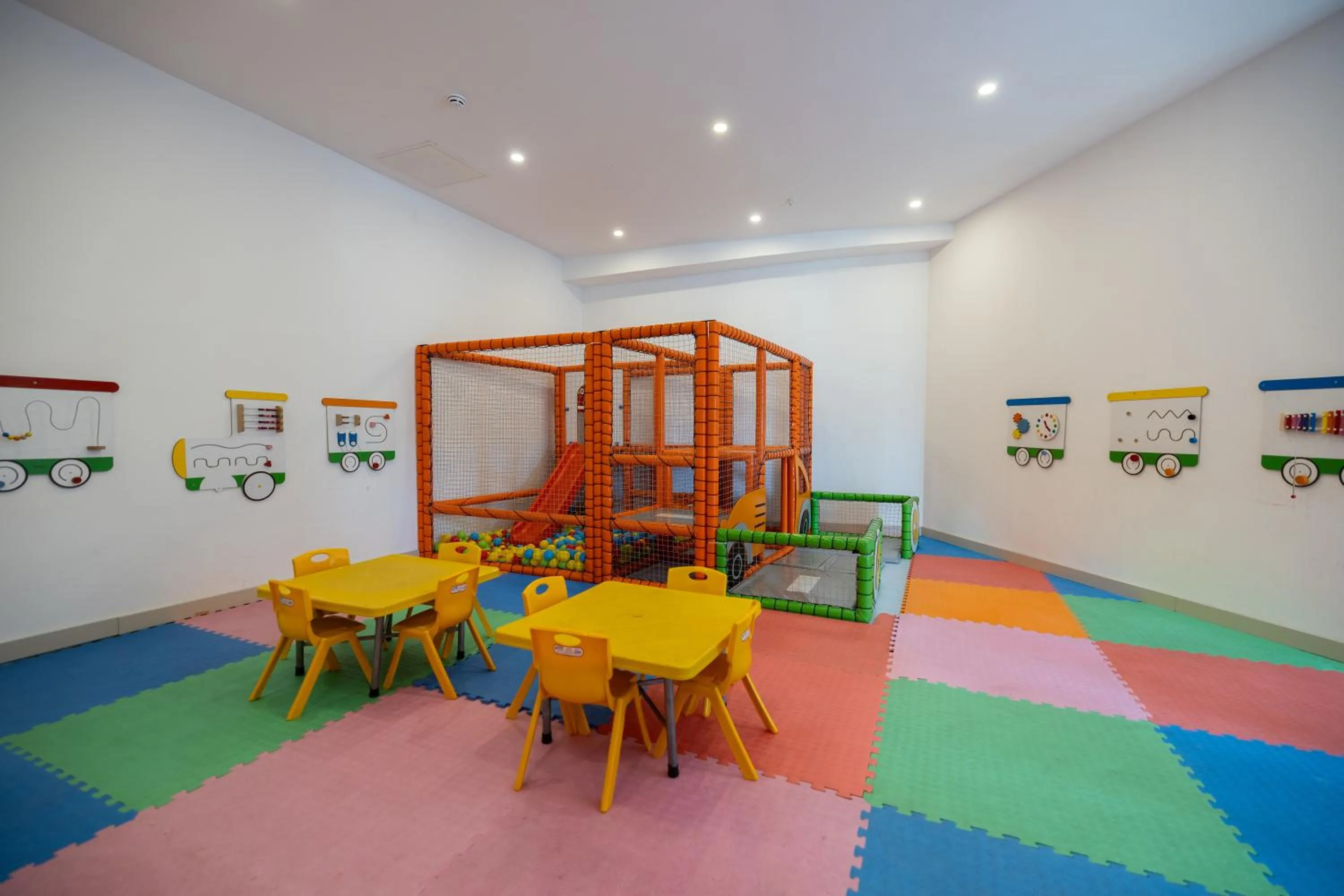 Side Moon Palace Hotel