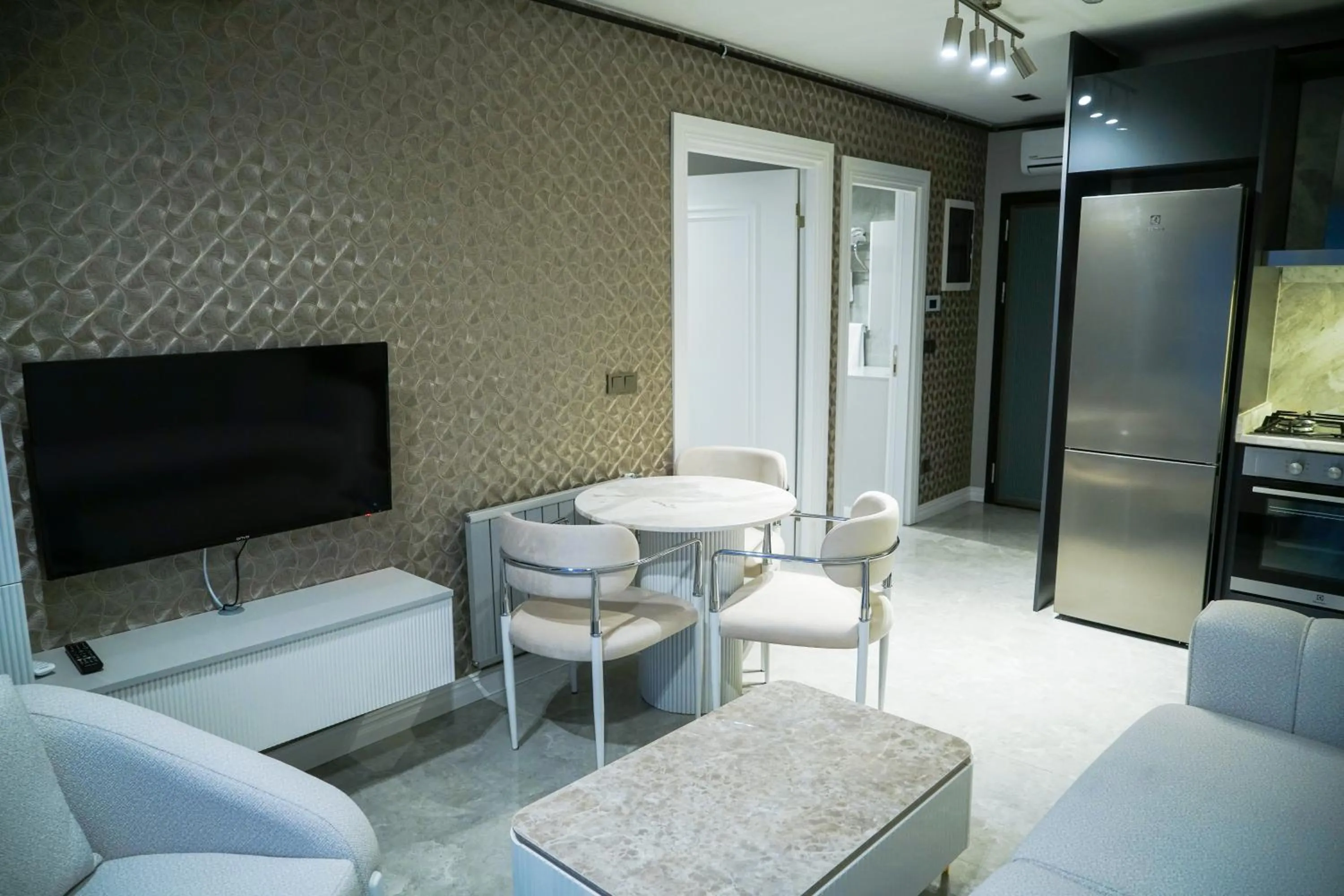 TV and multimedia in Elite World Homes Istanbul Bosphorus