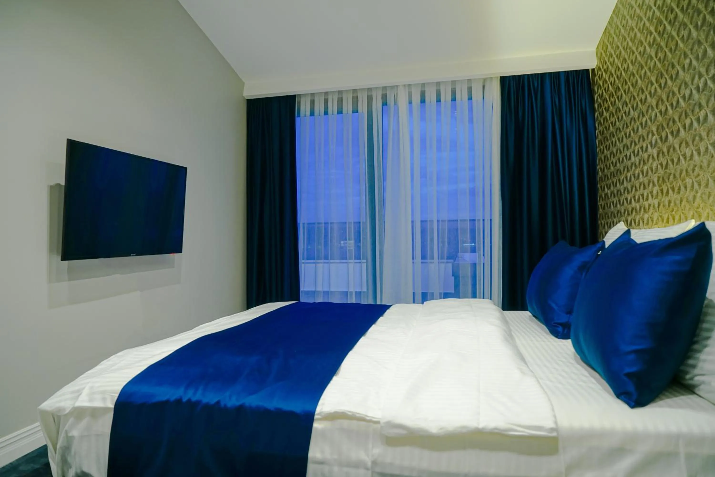 Bed in Elite World Homes Istanbul Bosphorus