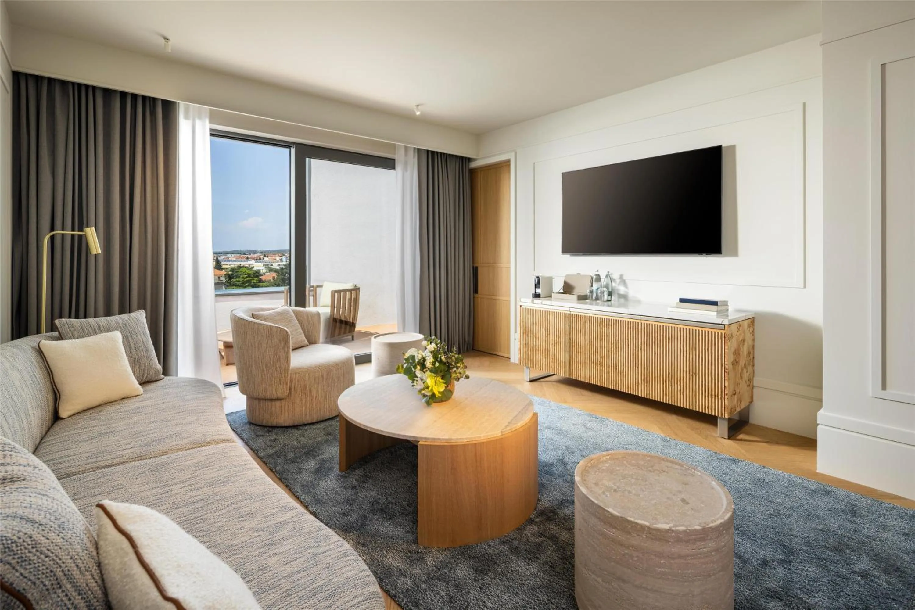 Photo of the whole room in Hyatt Regency Zadar