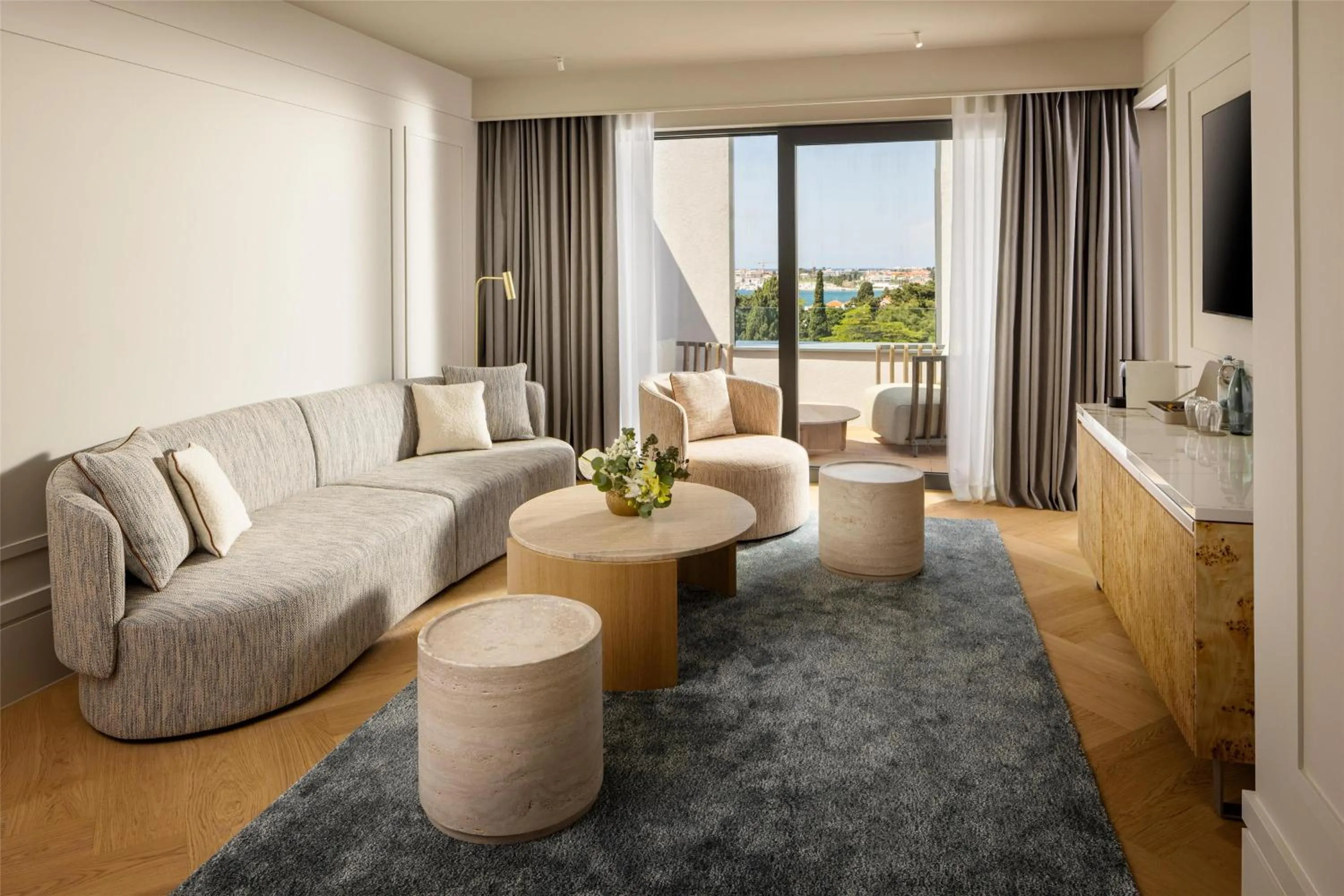 Photo of the whole room in Hyatt Regency Zadar