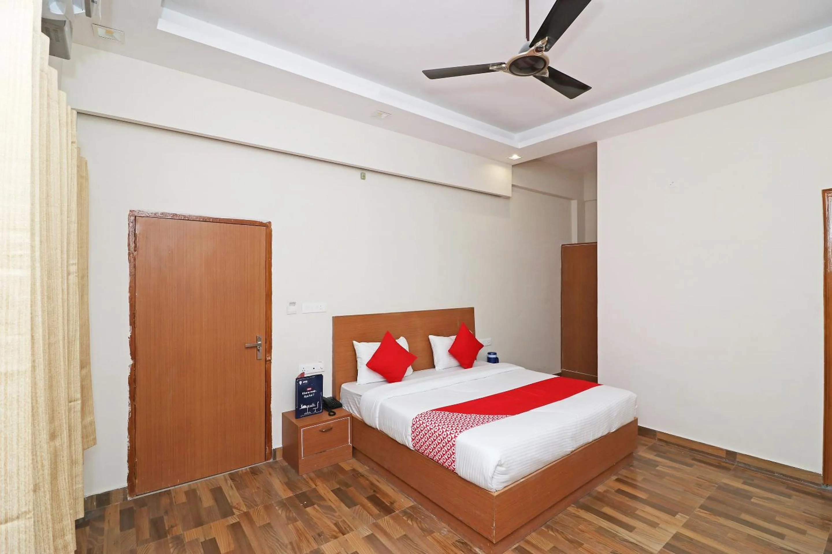 Bedroom, Bed in Hotel O Green Comfort