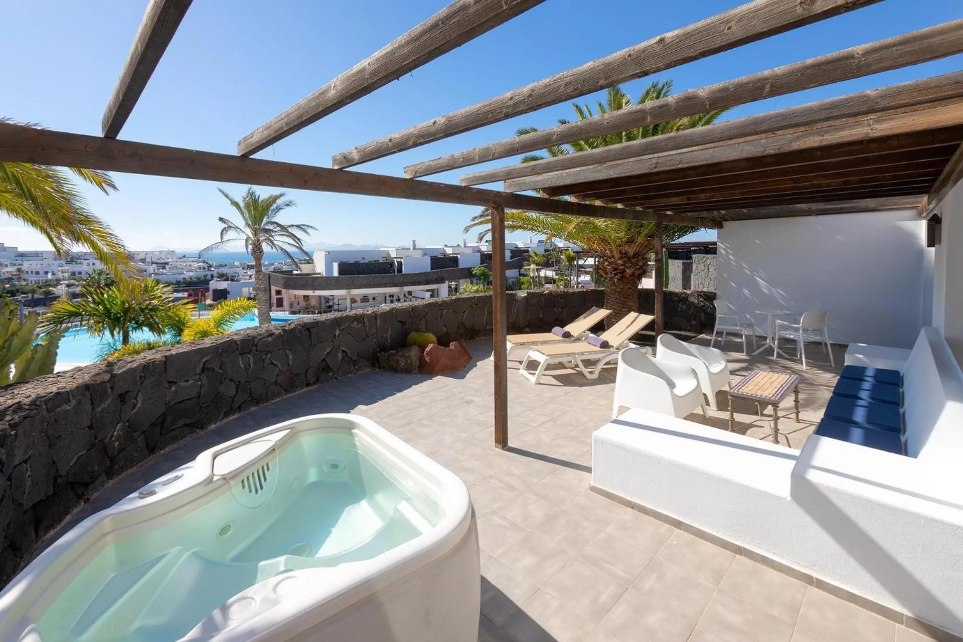 Photo of the whole room in Dream Bocayna Village