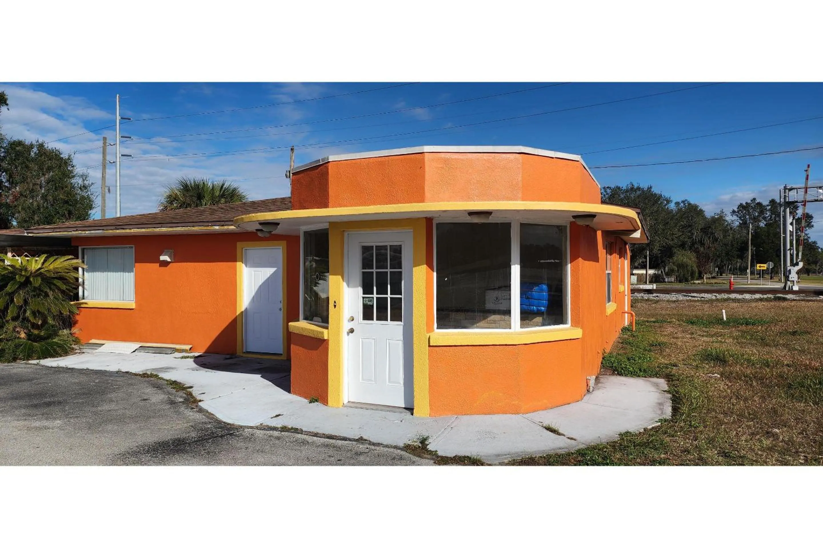 Facade/entrance in OYO Budget Inn Bartow