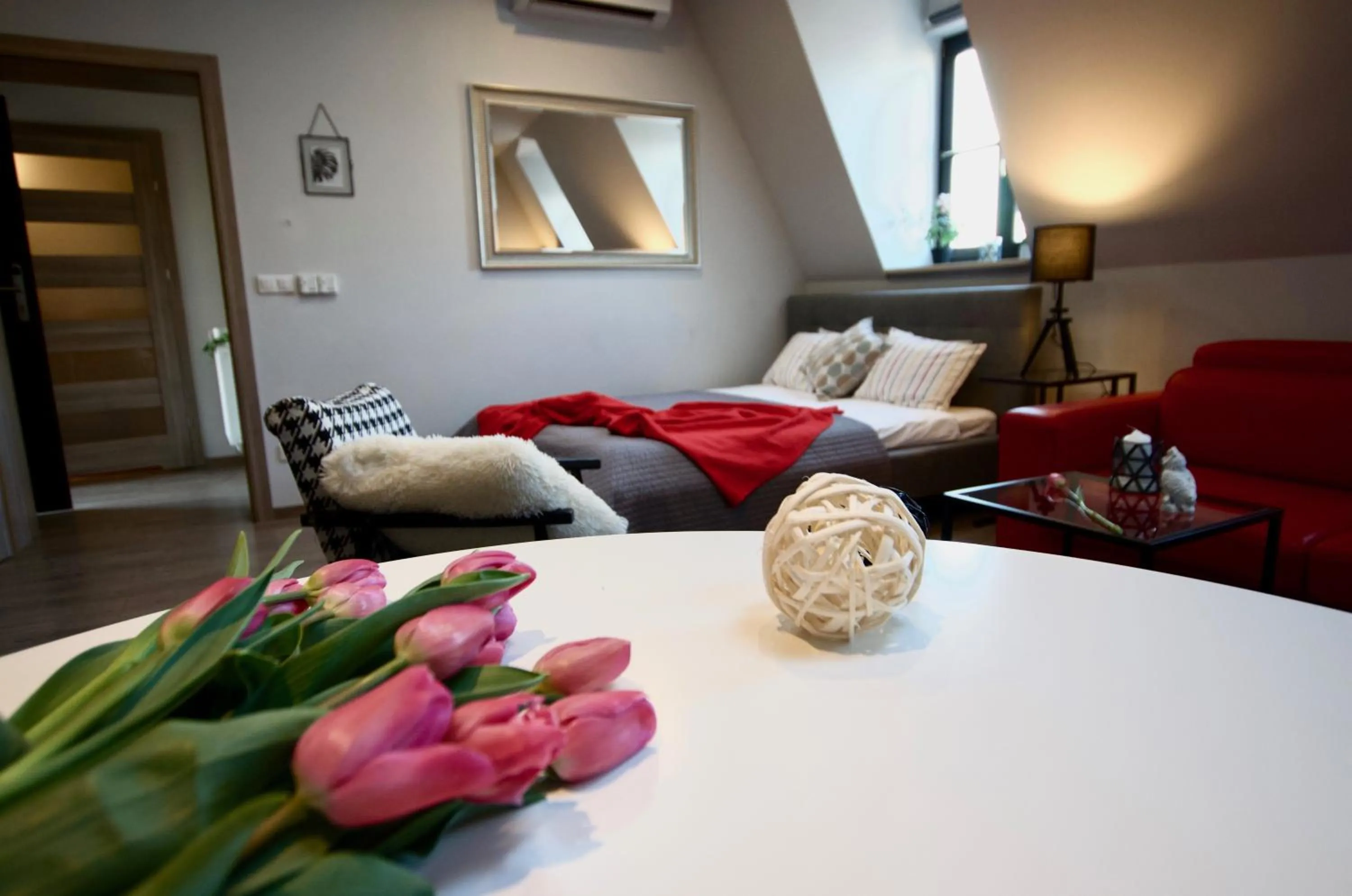 Bed in 7 Koron - Exclusive Apartments