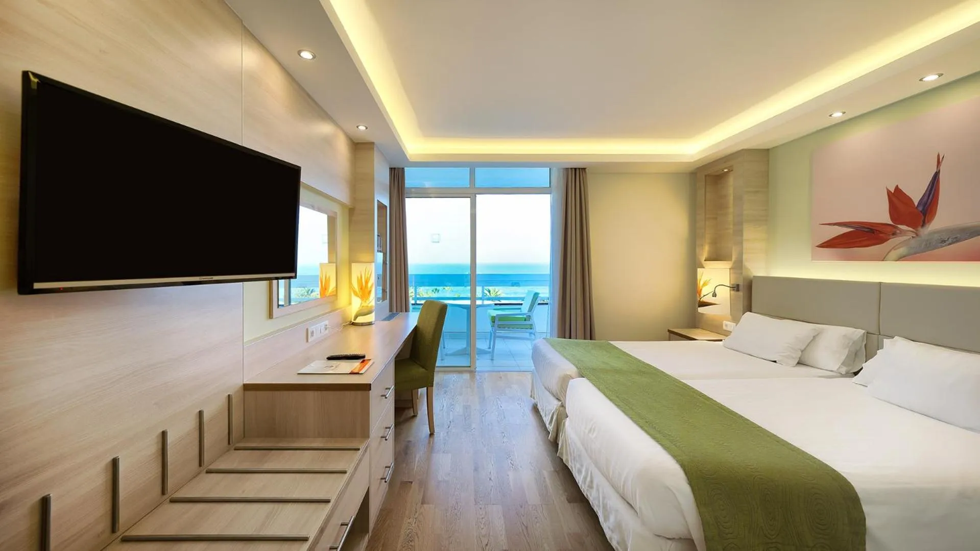 Photo of the whole room, Bed in Bull Costa Canaria & SPA - Only Adults