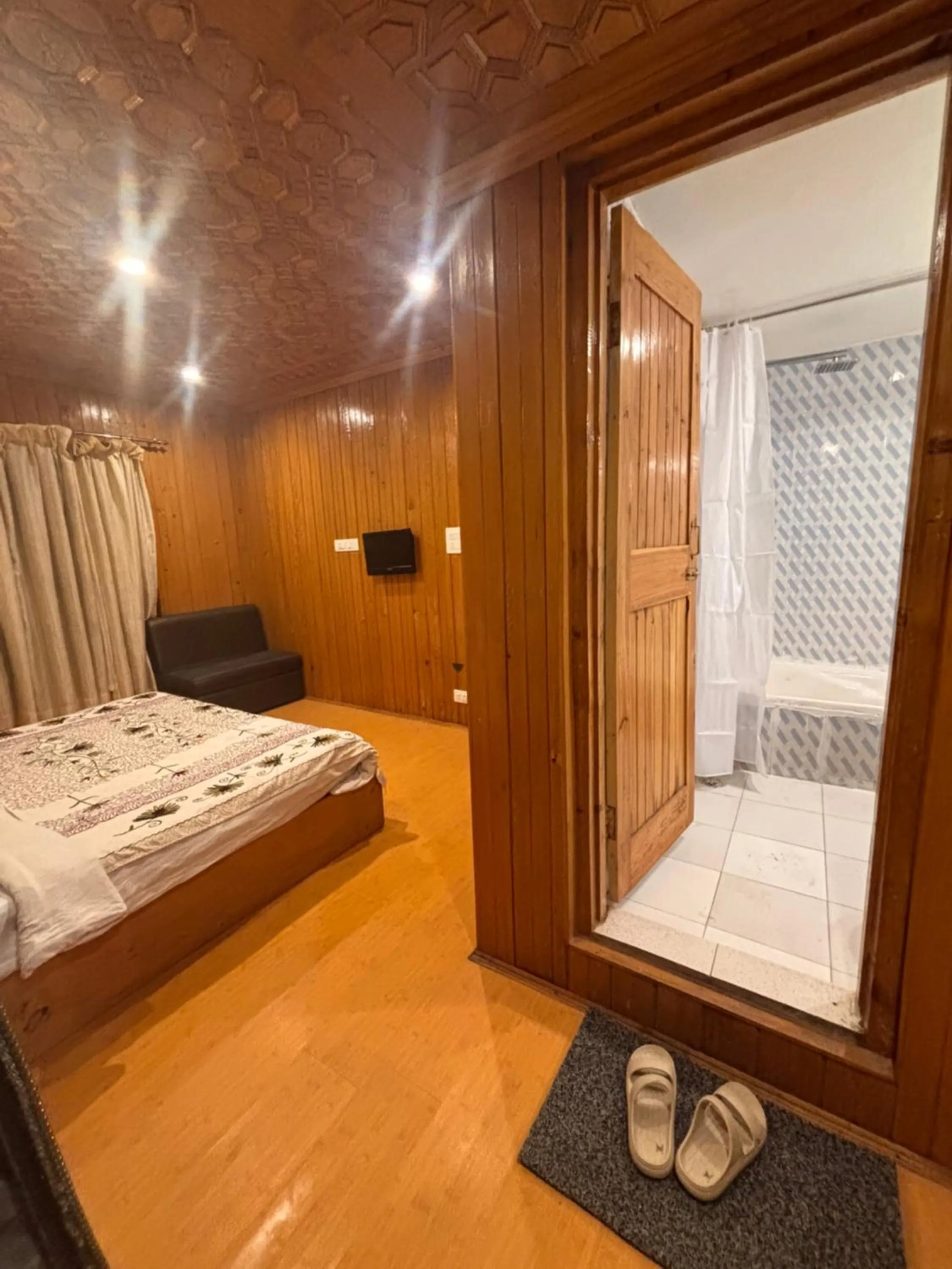 Double Room in The Pinus Resort