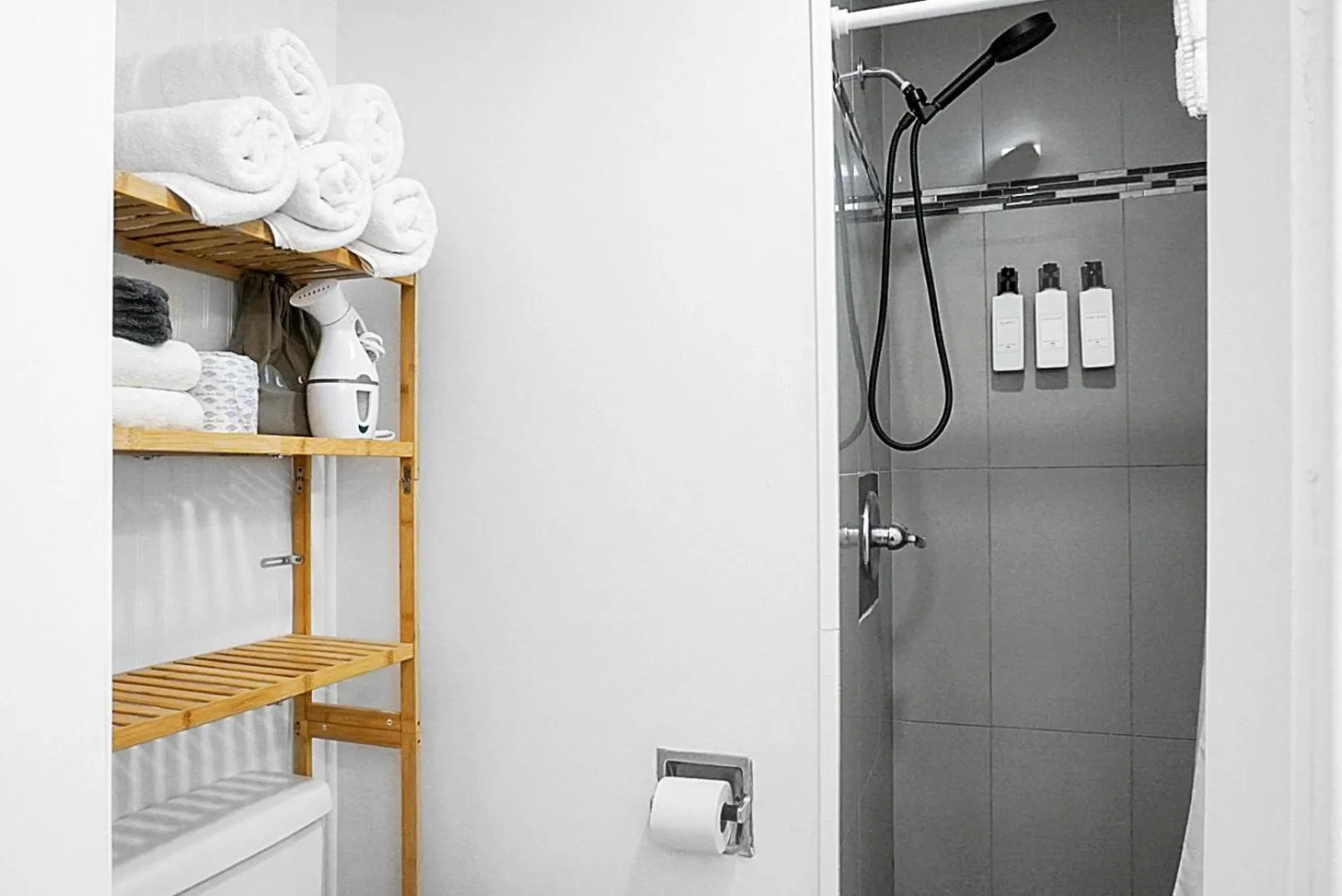 Shower in The Boardwalk Inn
