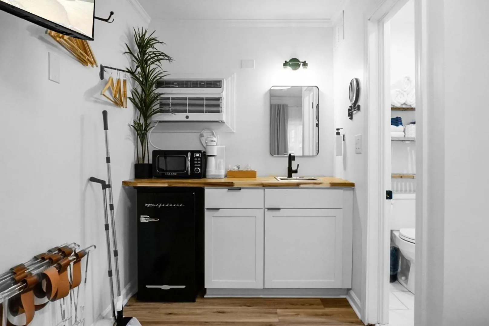 Coffee/tea facilities in The Boardwalk Inn