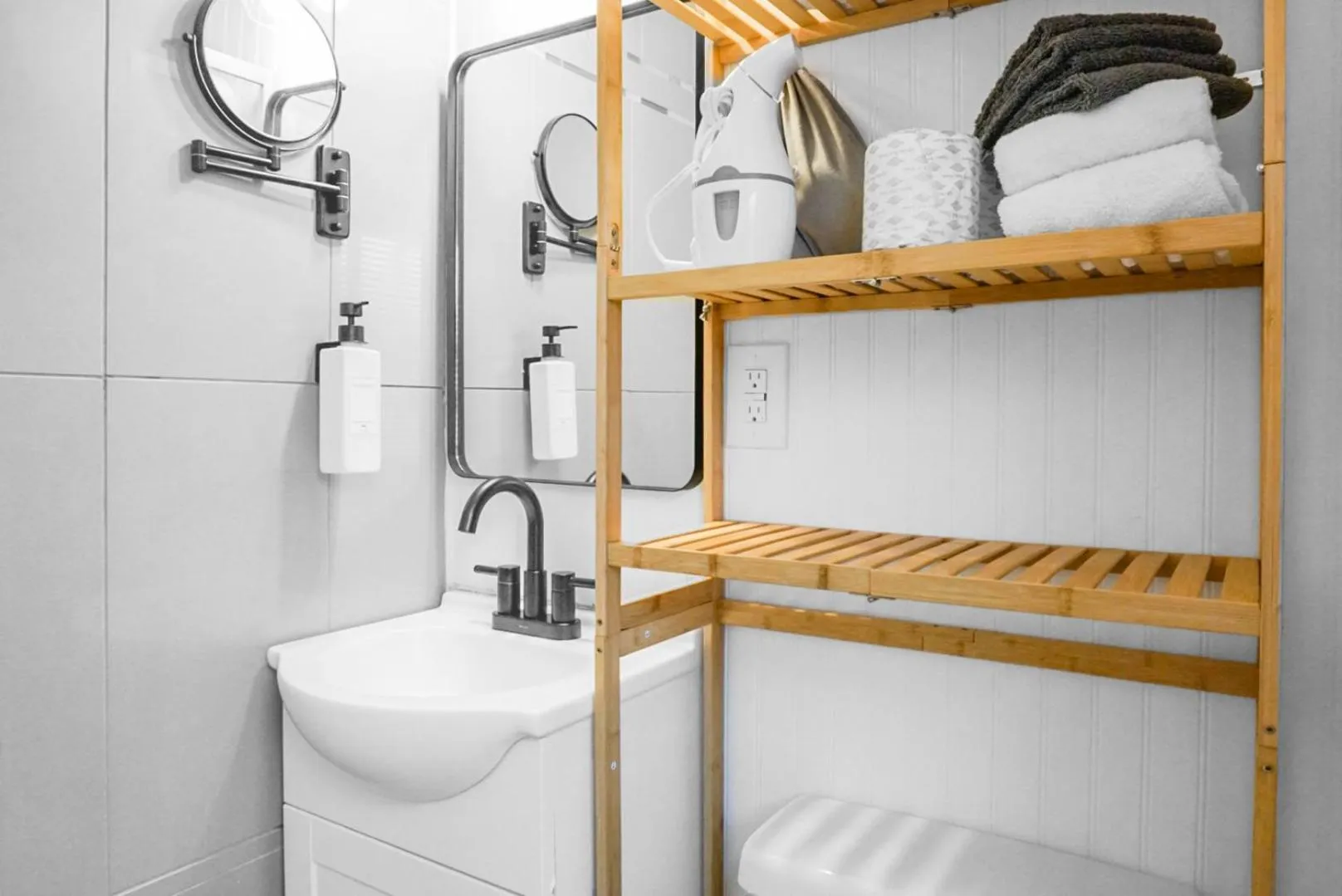 Bathroom in The Boardwalk Inn