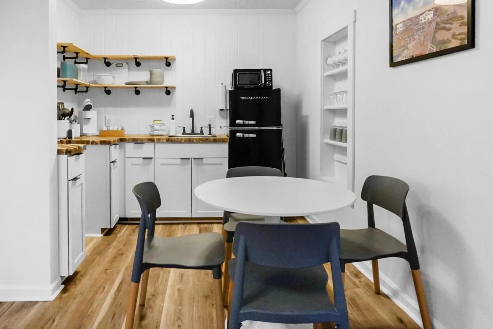 Coffee/tea facilities in The Boardwalk Inn