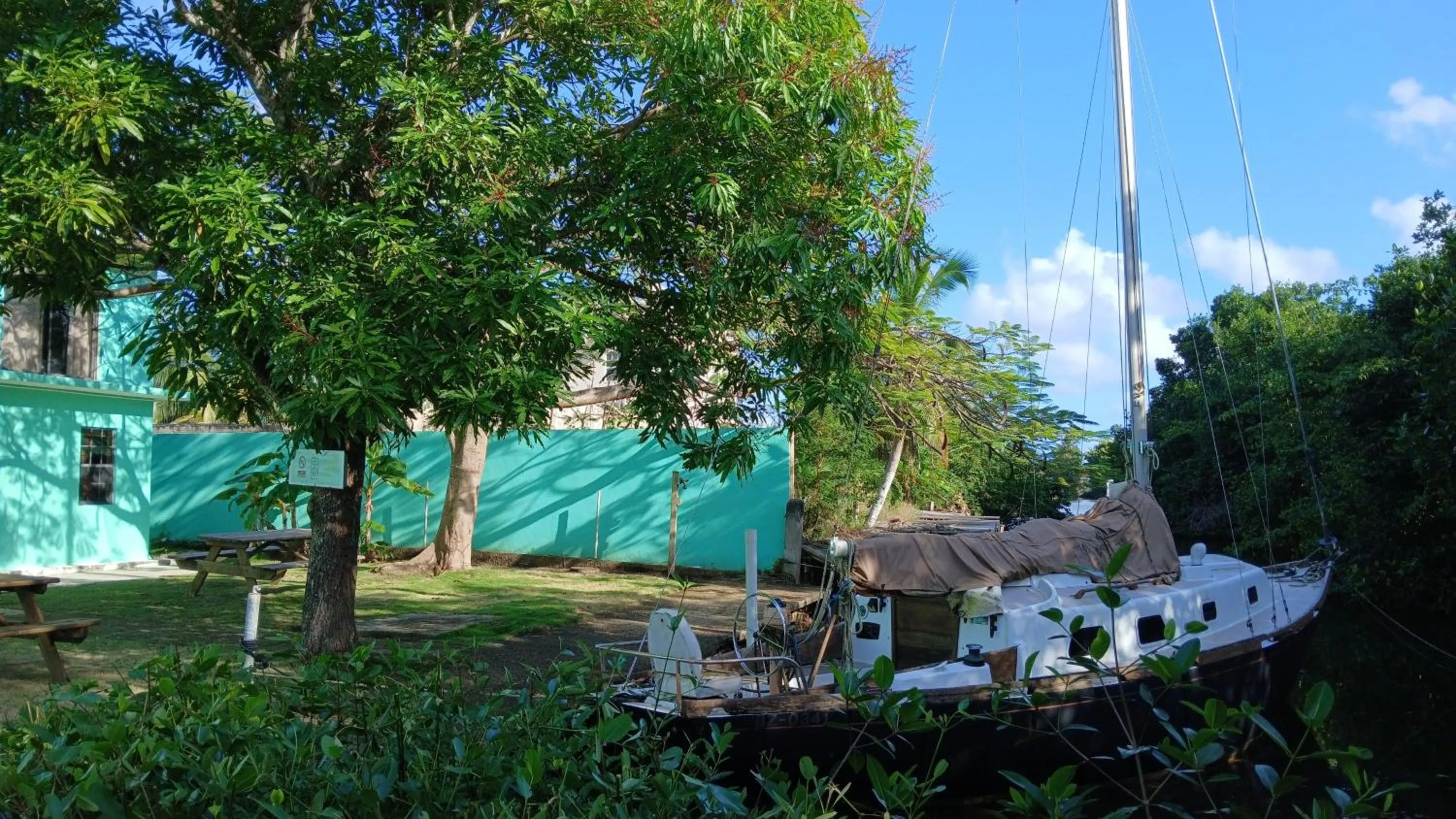 Day in Bamboleo Inn