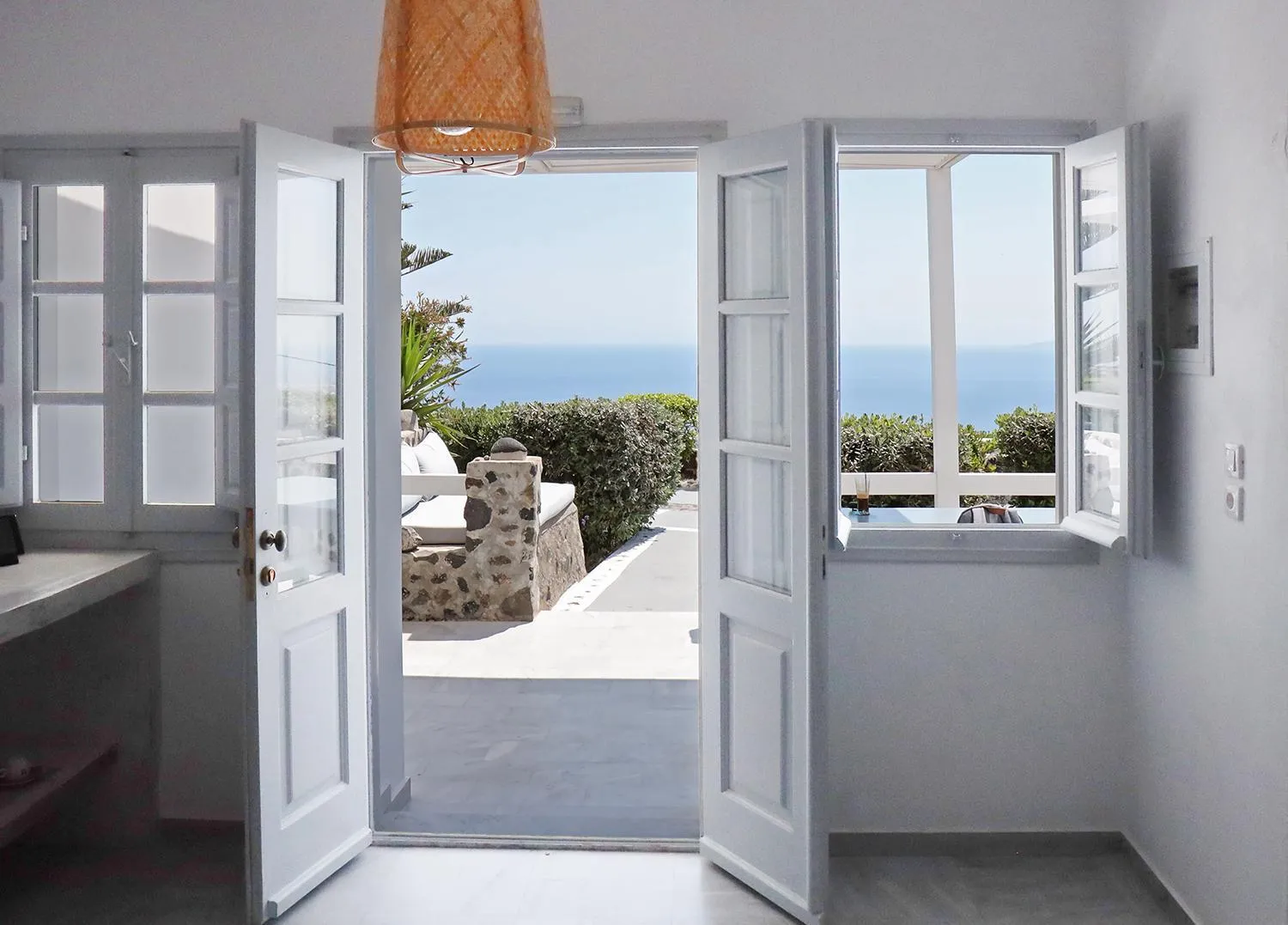 Day in Phaos Santorini Suites