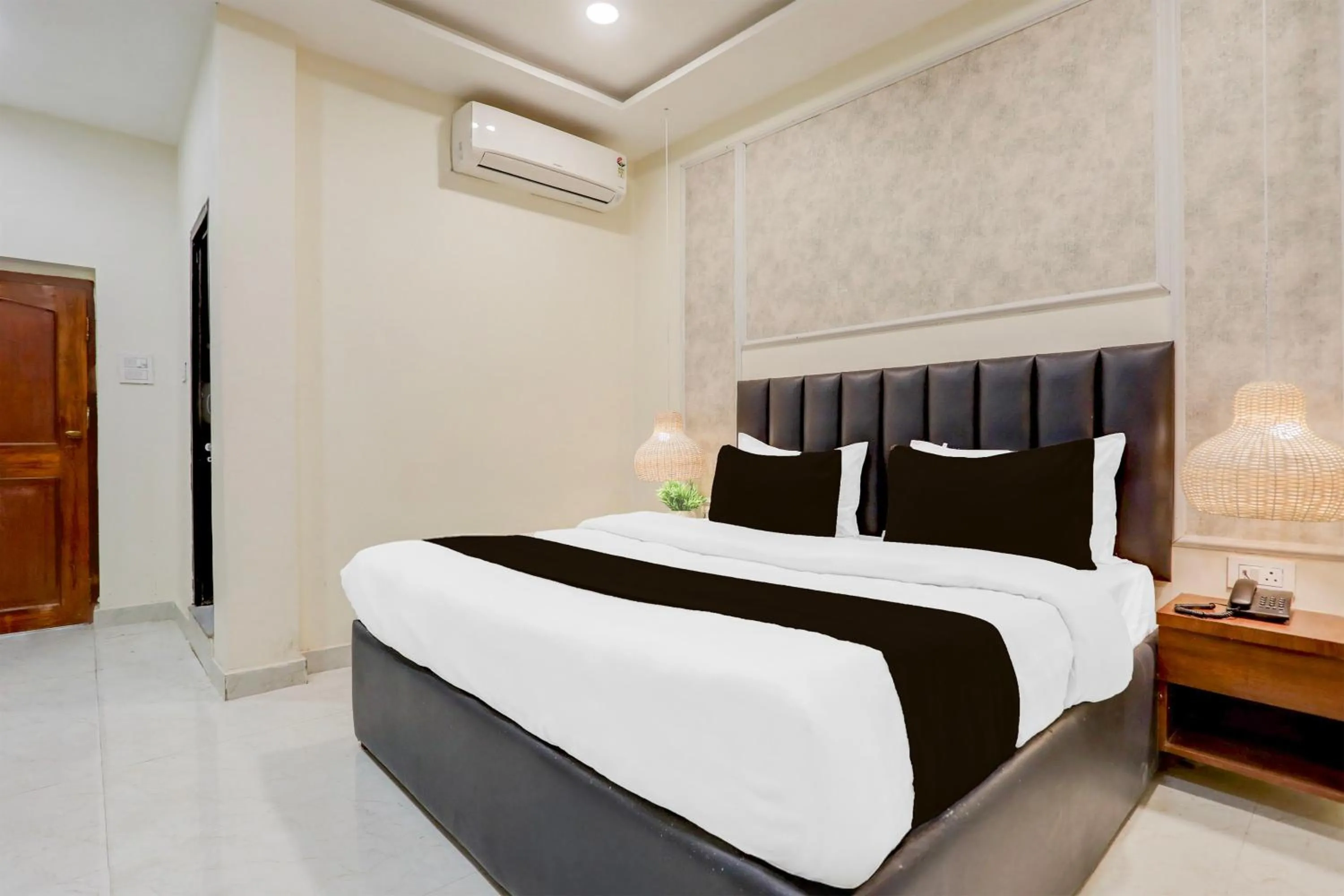 Classic Triple Room - single occupancy in OYO Collection O Tagore Town Prayagraj Formerly Heritage Tagore