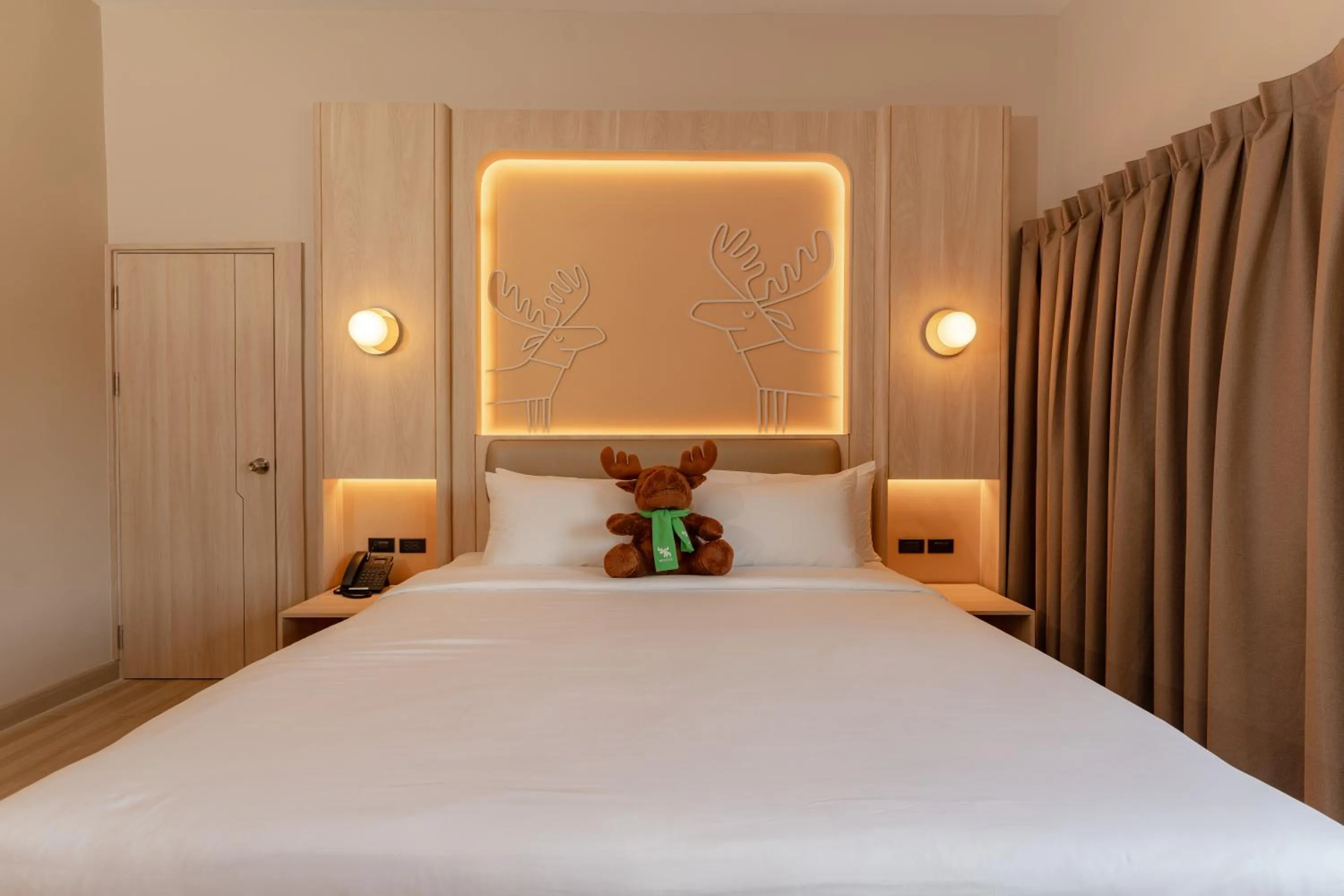 Bed in Moose EASY Hotel