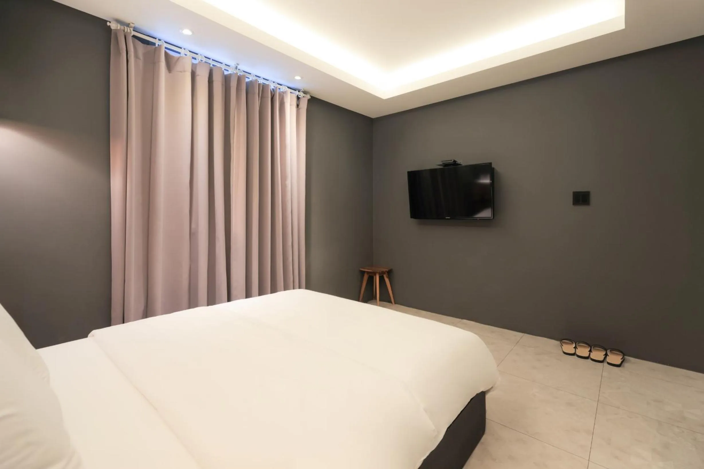 Bedroom, Bed in Hotel Yaja Siheung Jeongwang