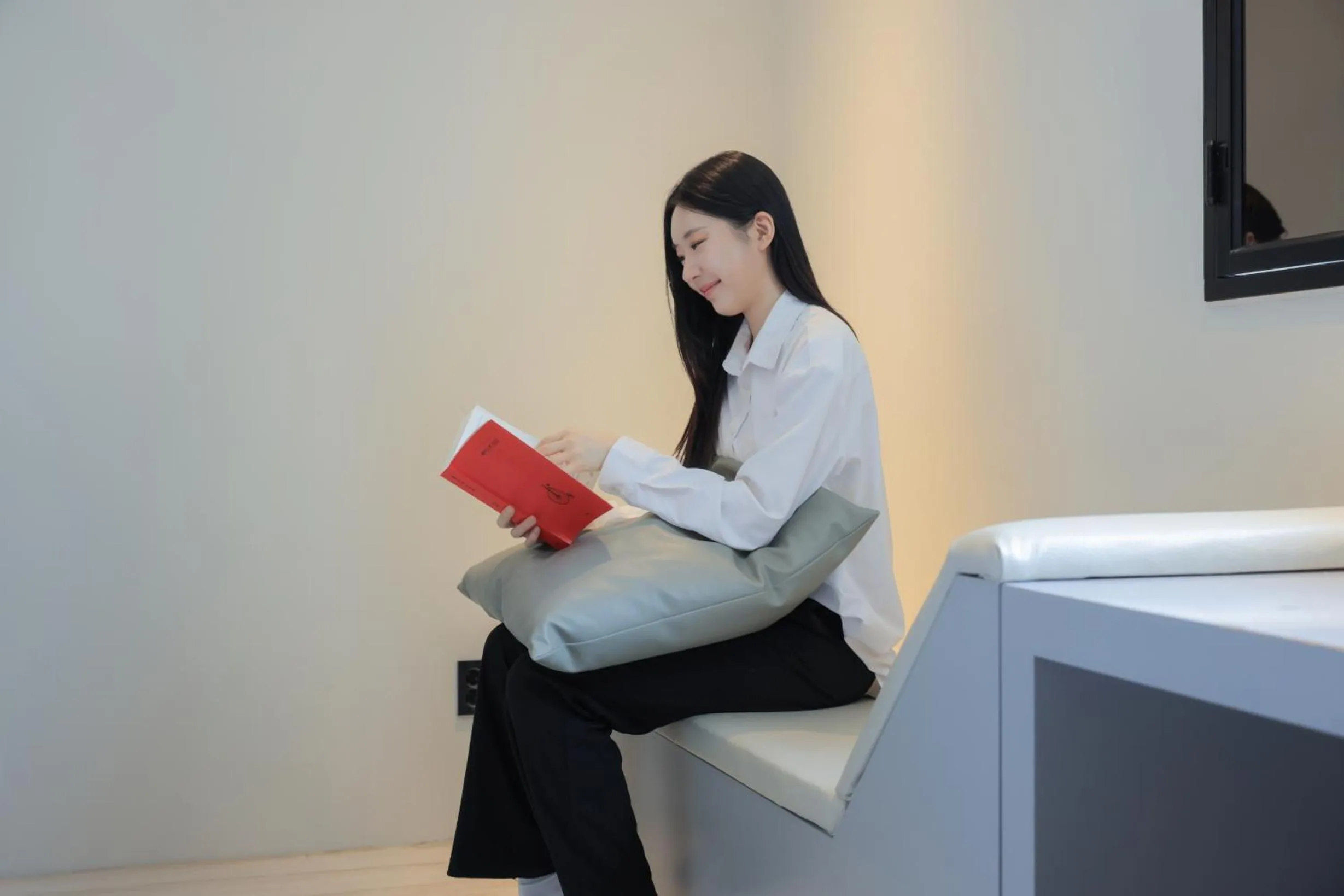 People in Hotel Yaja Siheung Jeongwang