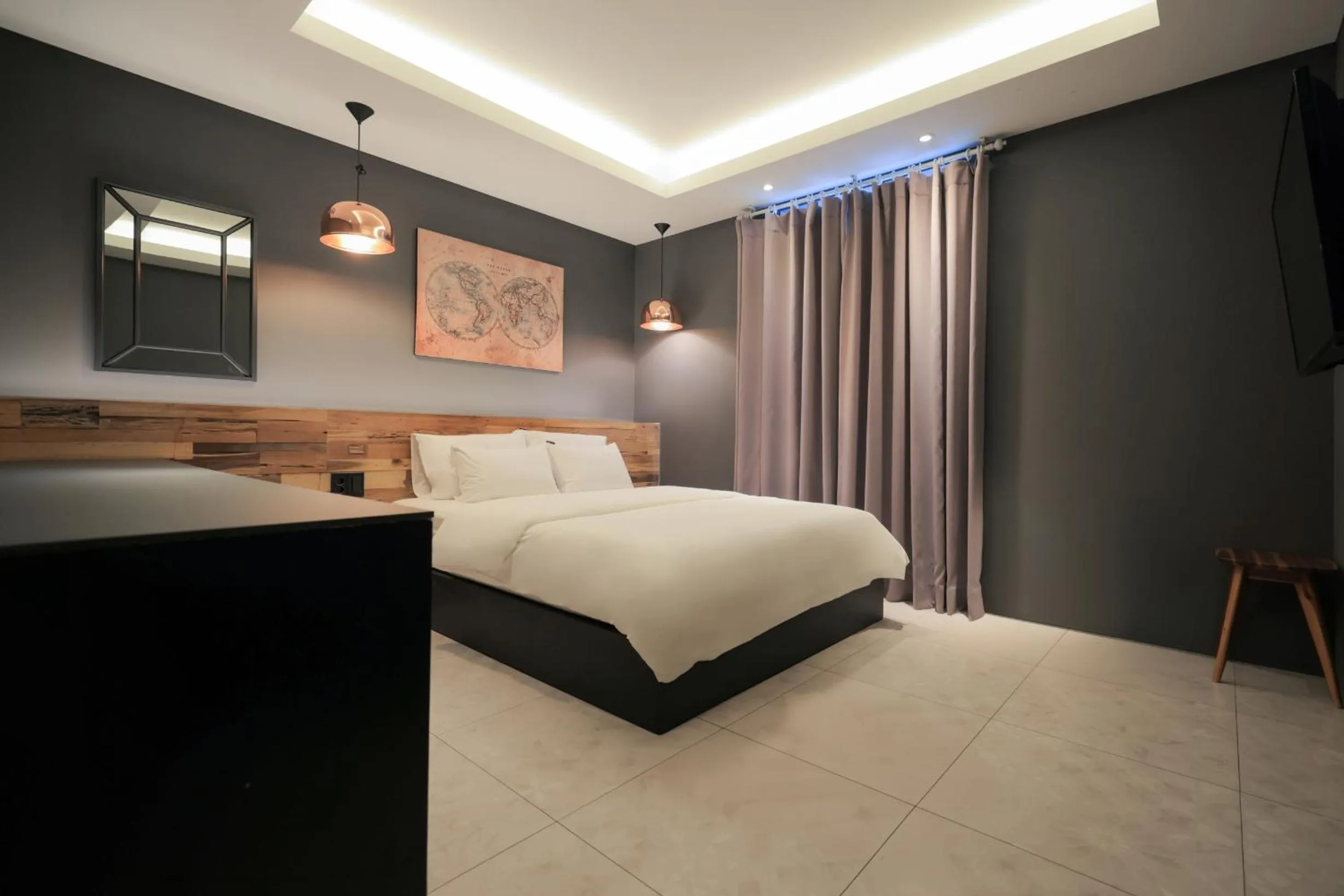 Photo of the whole room, Bed in Hotel Yaja Siheung Jeongwang