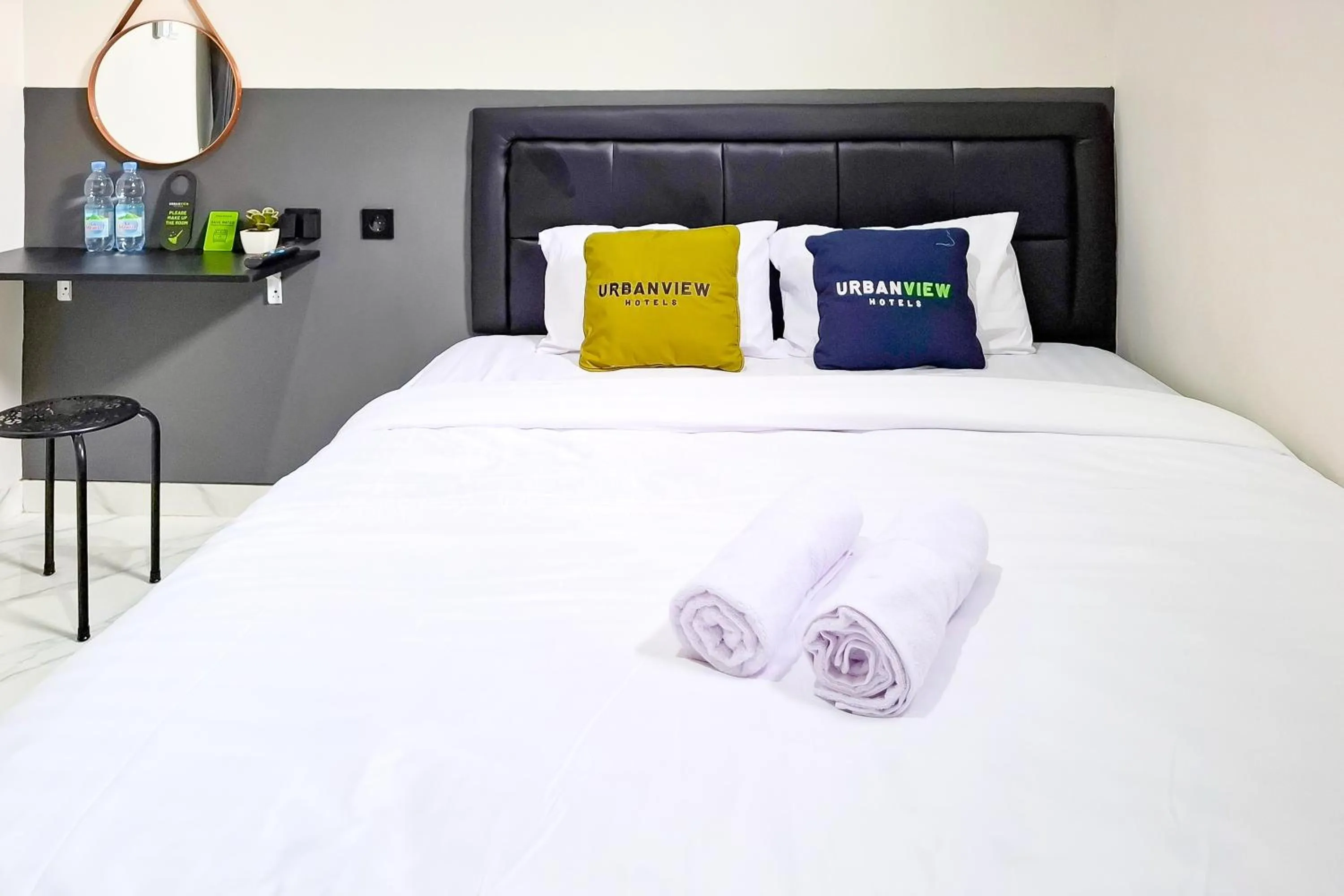 Bedroom, Bed in Urbanview Hotel Syariah Terra House Pati by RedDoorz