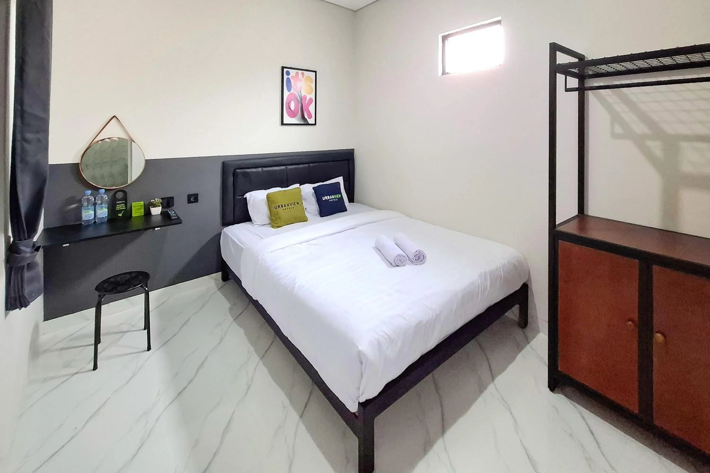 Bedroom, Bed in Urbanview Hotel Syariah Terra House Pati by RedDoorz