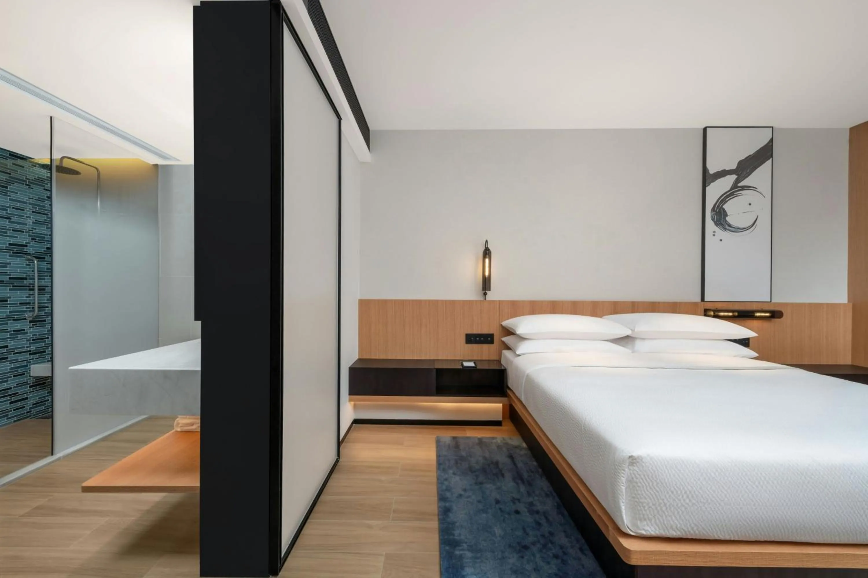 Photo of the whole room, Bed in Fairfield by Marriott Taishan