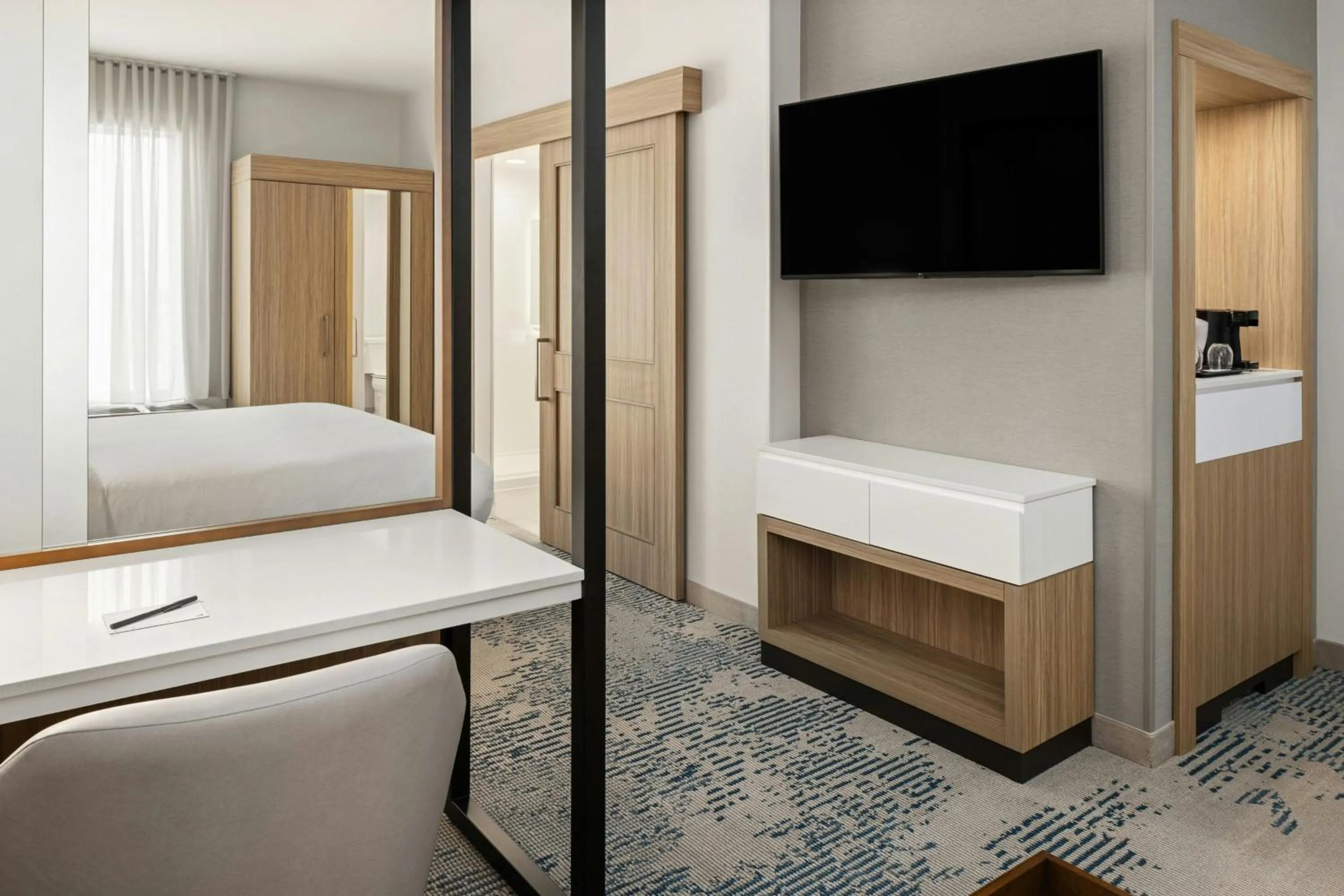 Bedroom, Bed in SpringHill Suites by Marriott Bettendorf