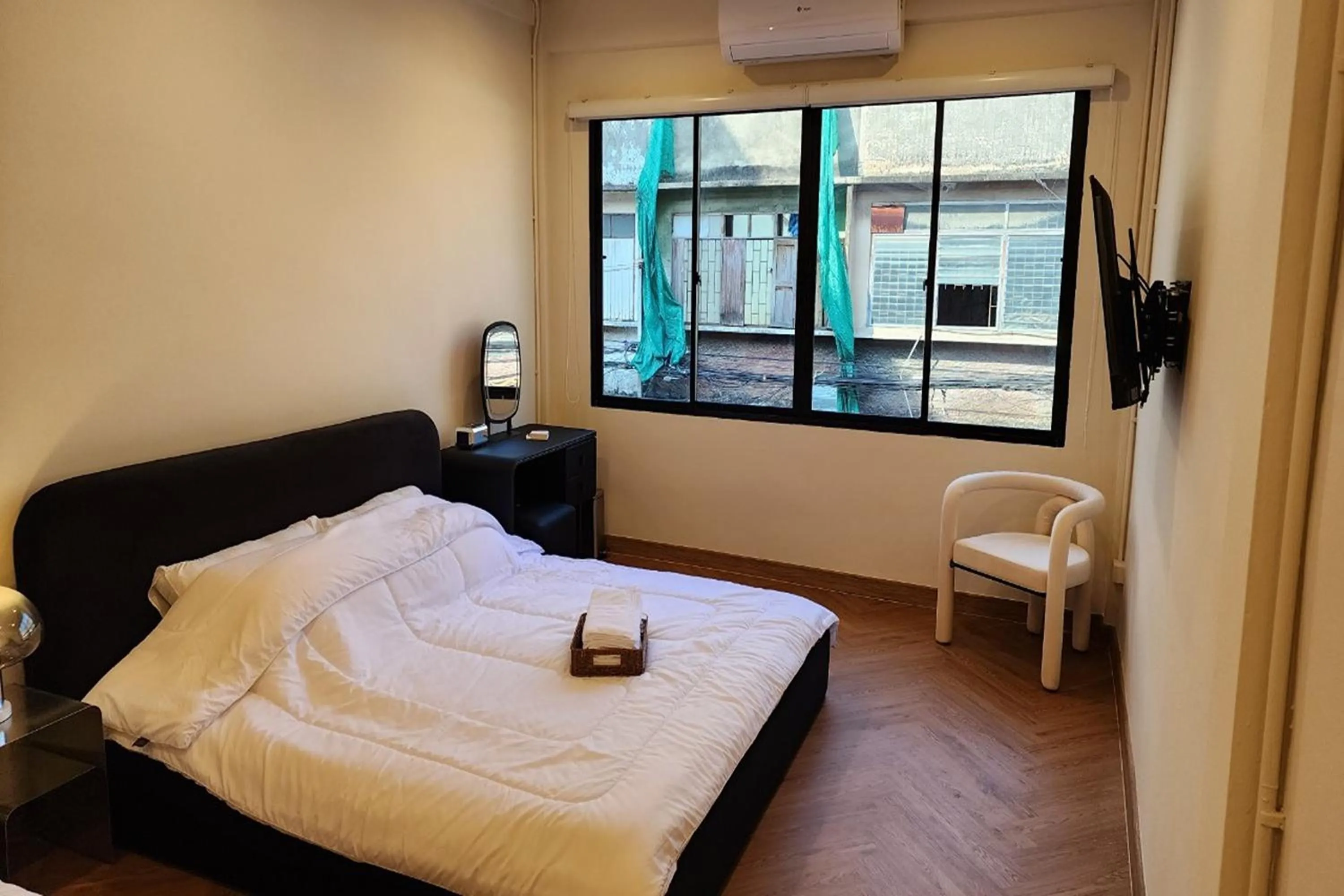 Bedroom, Bed in Saint Louis Stay