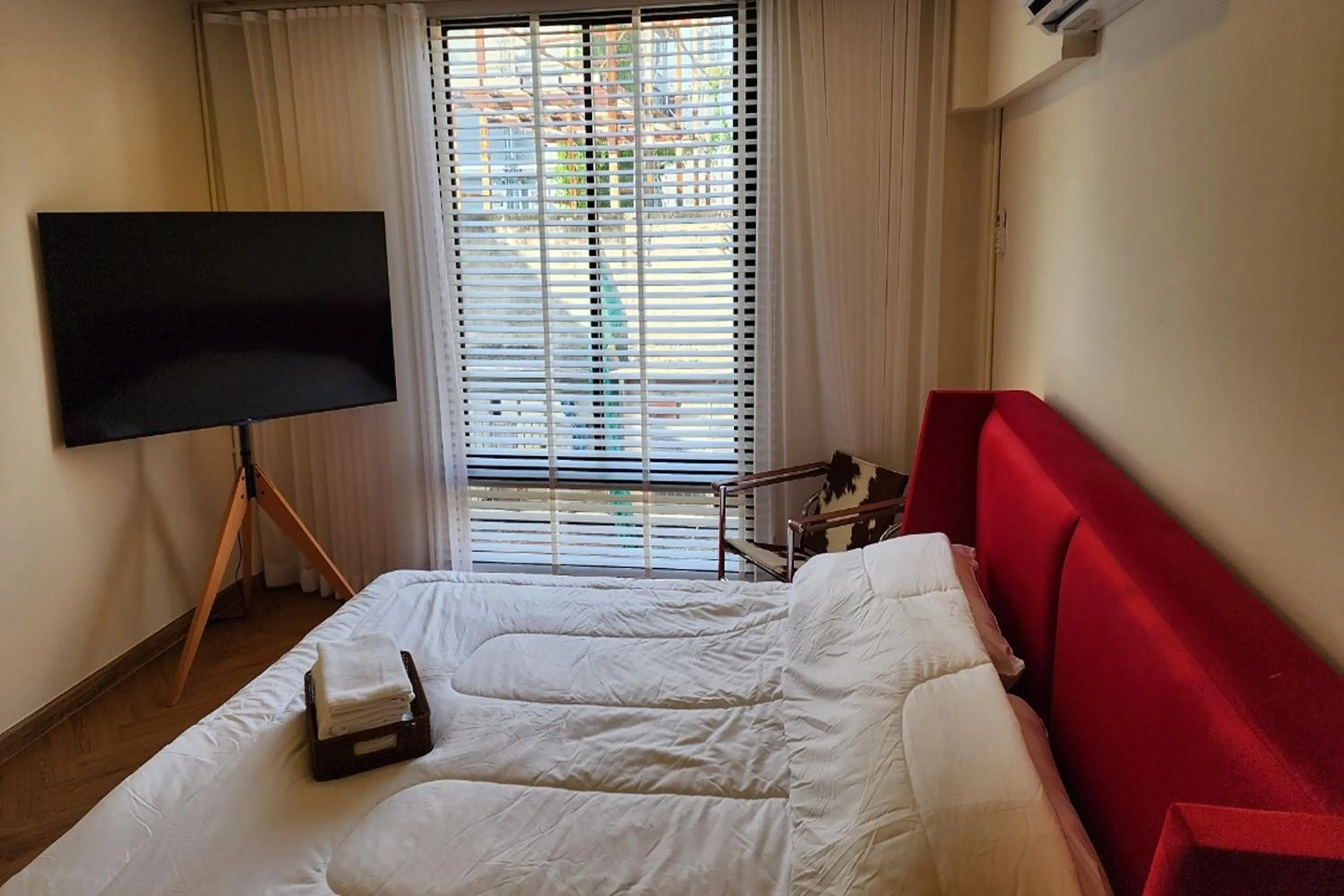 Bed in Saint Louis Stay