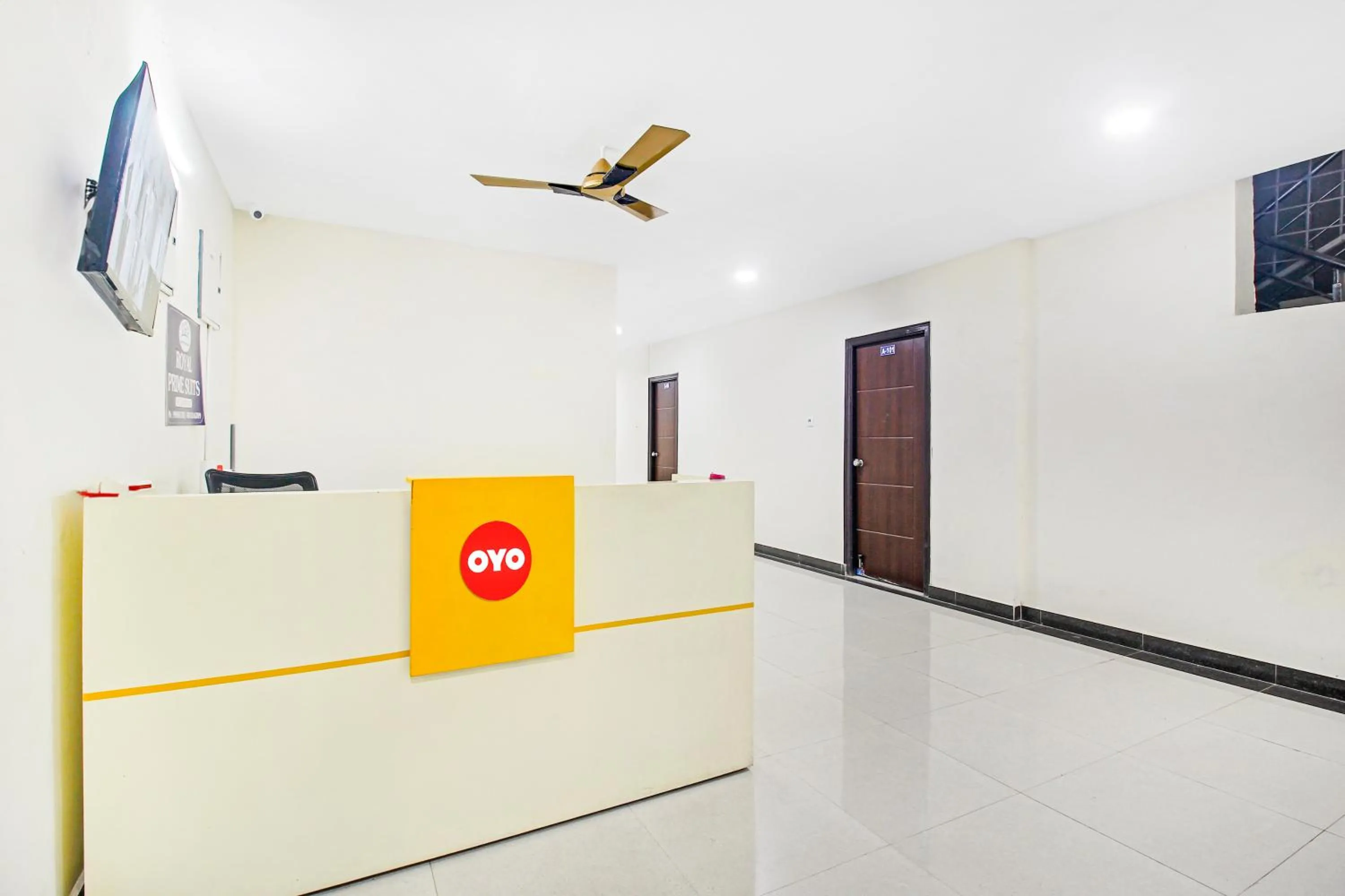 Lobby or reception in HOTEL O HYVIN SUITES