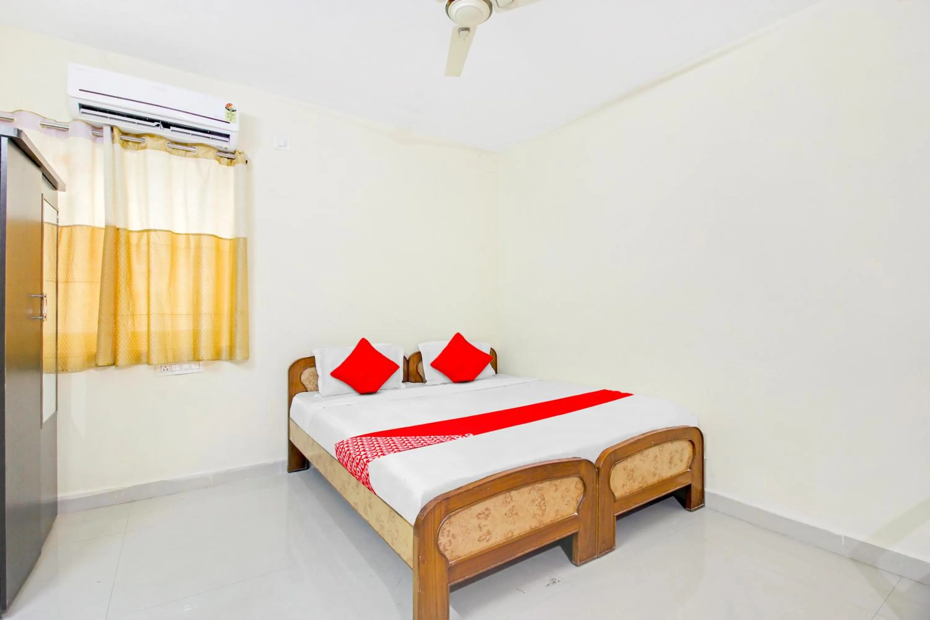 Bedroom, Bed in HOTEL O HYVIN SUITES