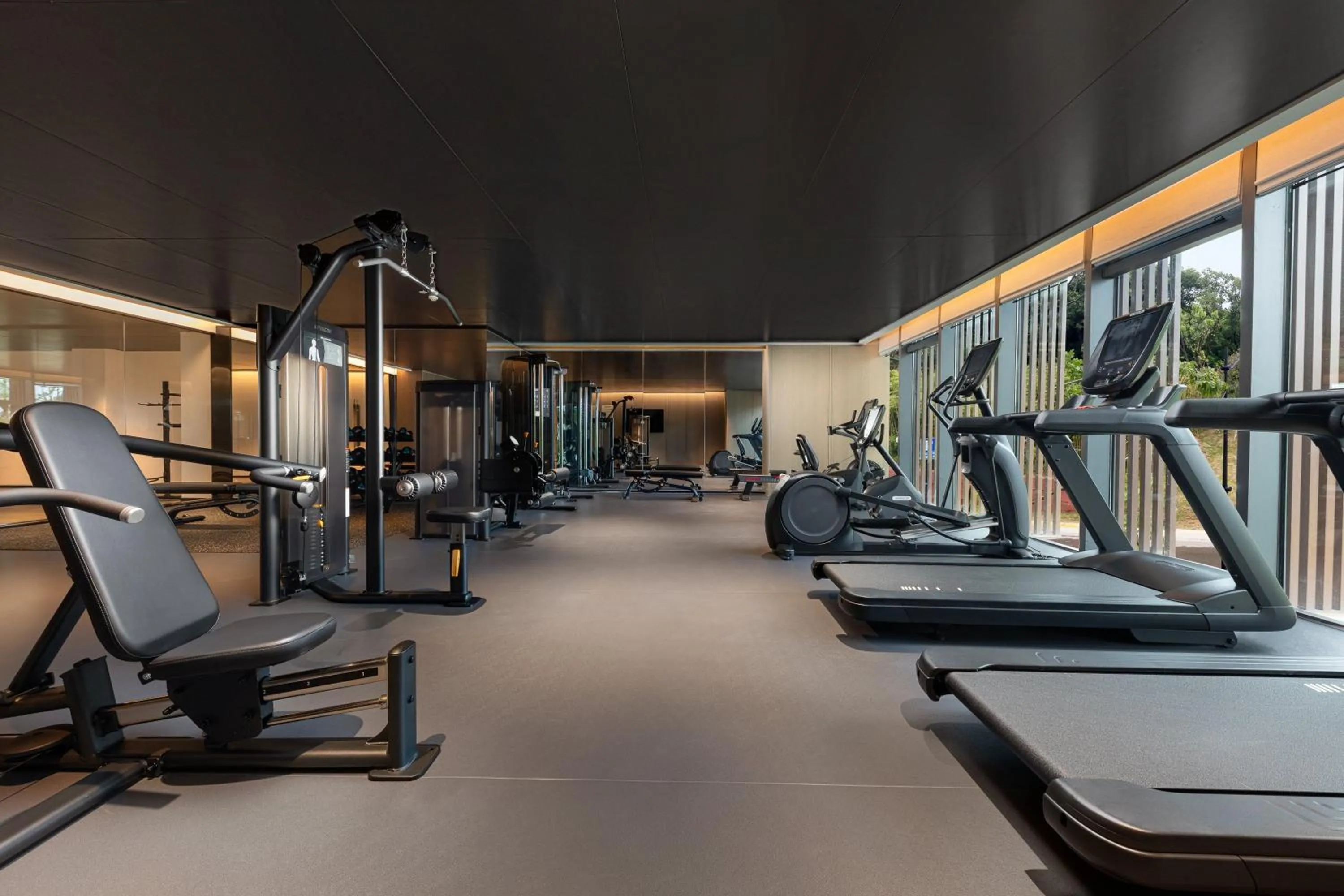 Fitness centre/facilities in Crowne Plaza Quzhou, an IHG Hotel