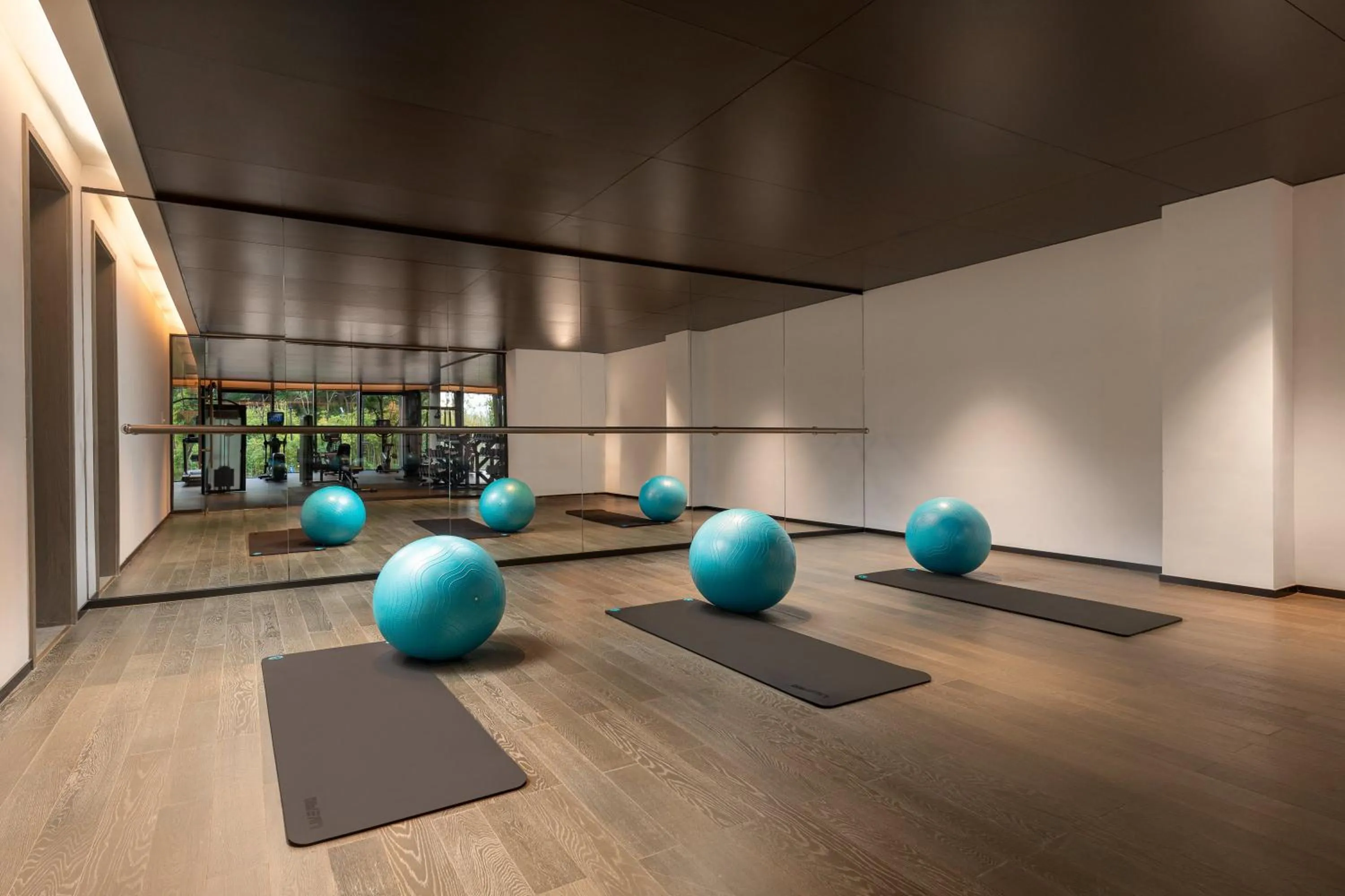 Fitness centre/facilities in Crowne Plaza Quzhou, an IHG Hotel