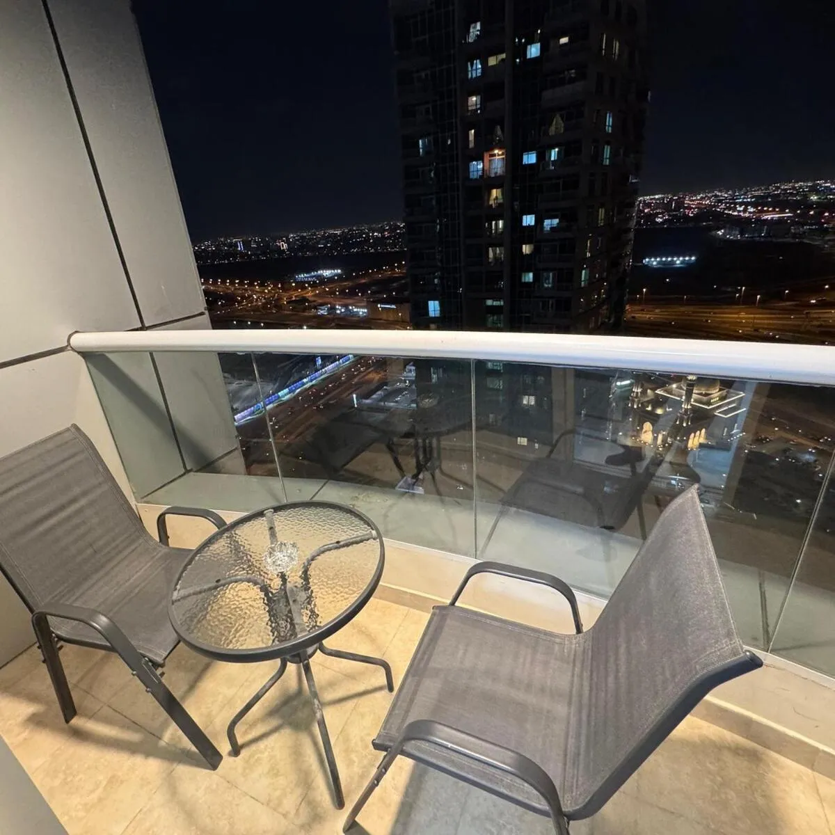 Preatoni Tower - JLT by Golden Casa