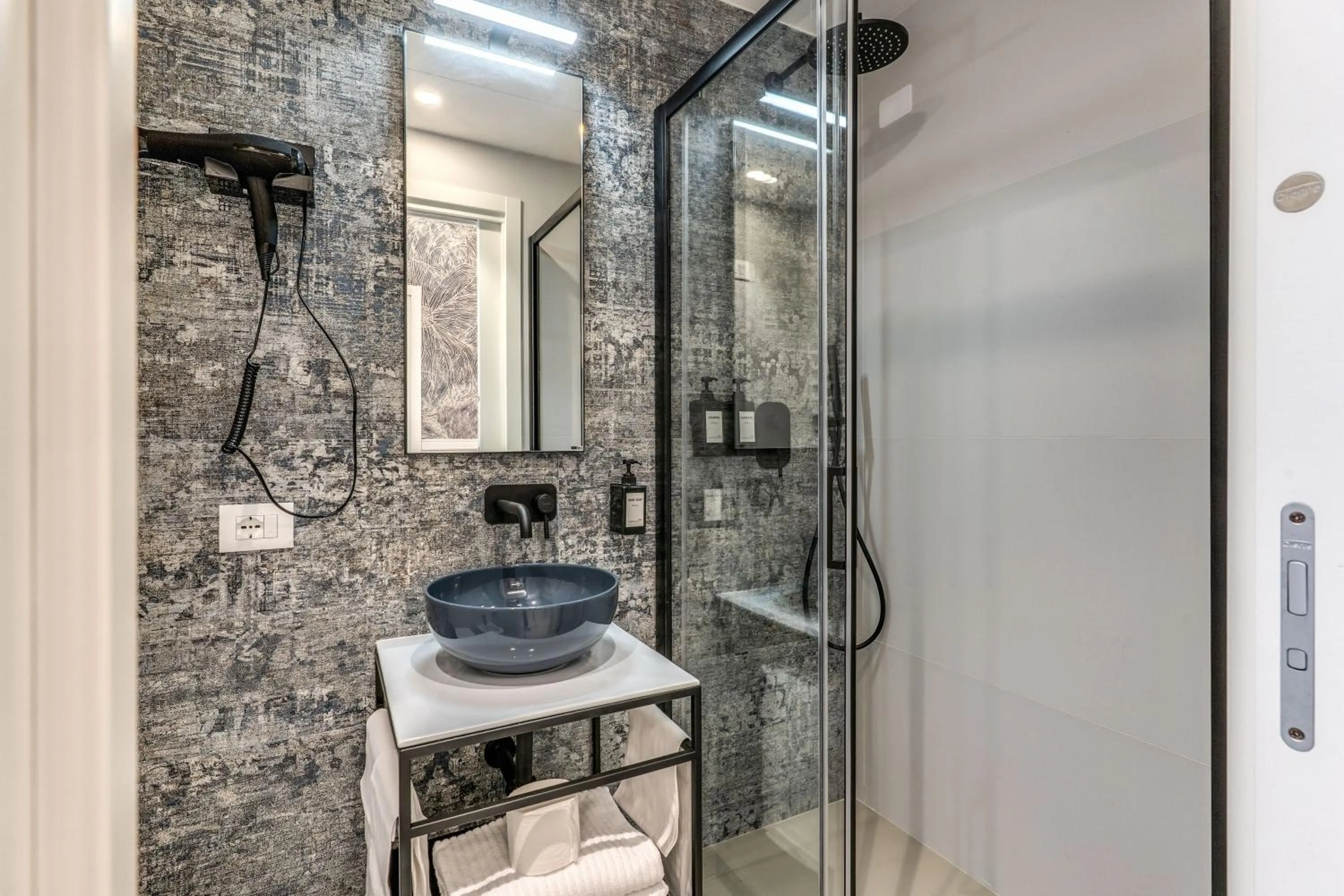 Shower in Relais Marco Polo