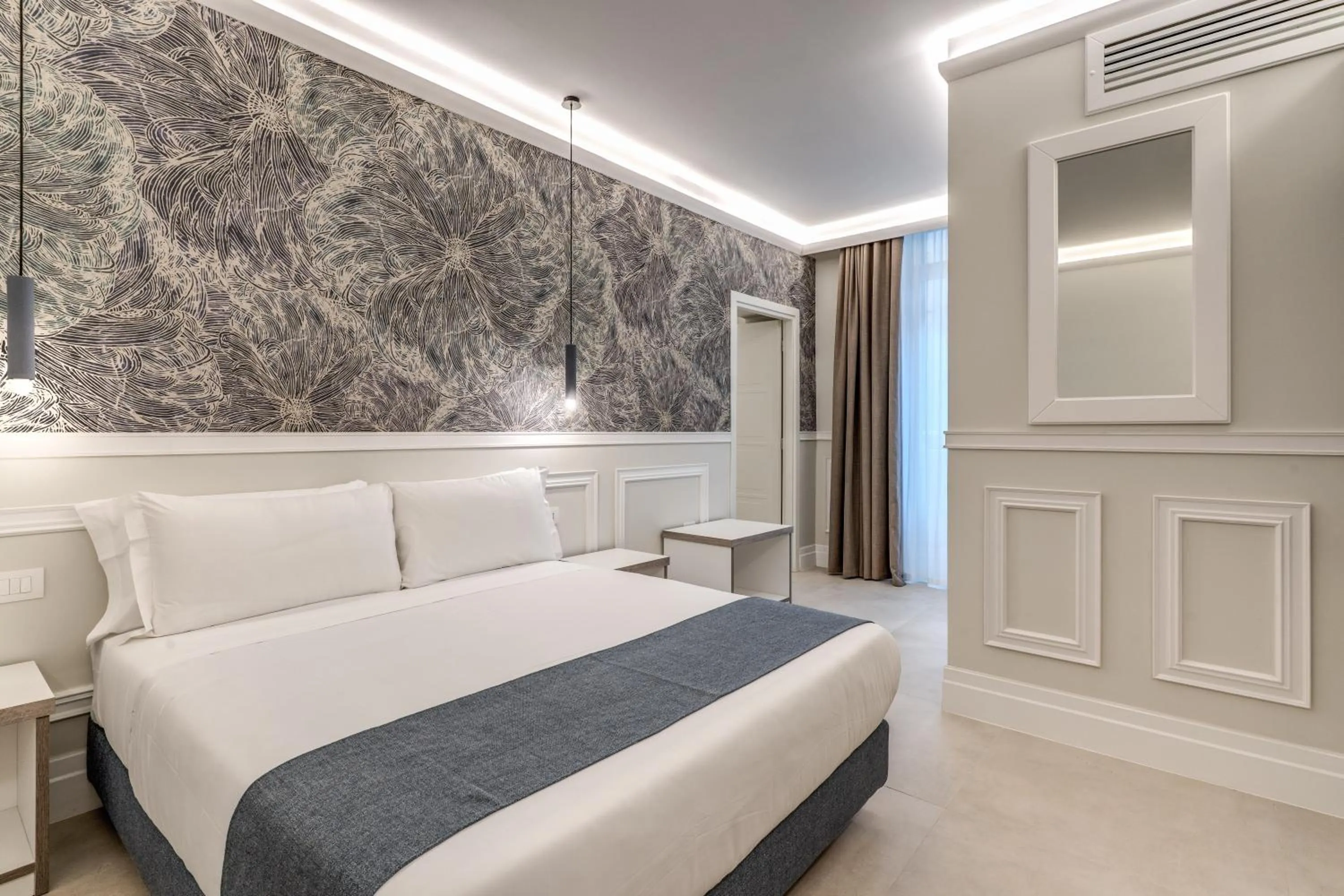 Photo of the whole room, Bed in Relais Marco Polo